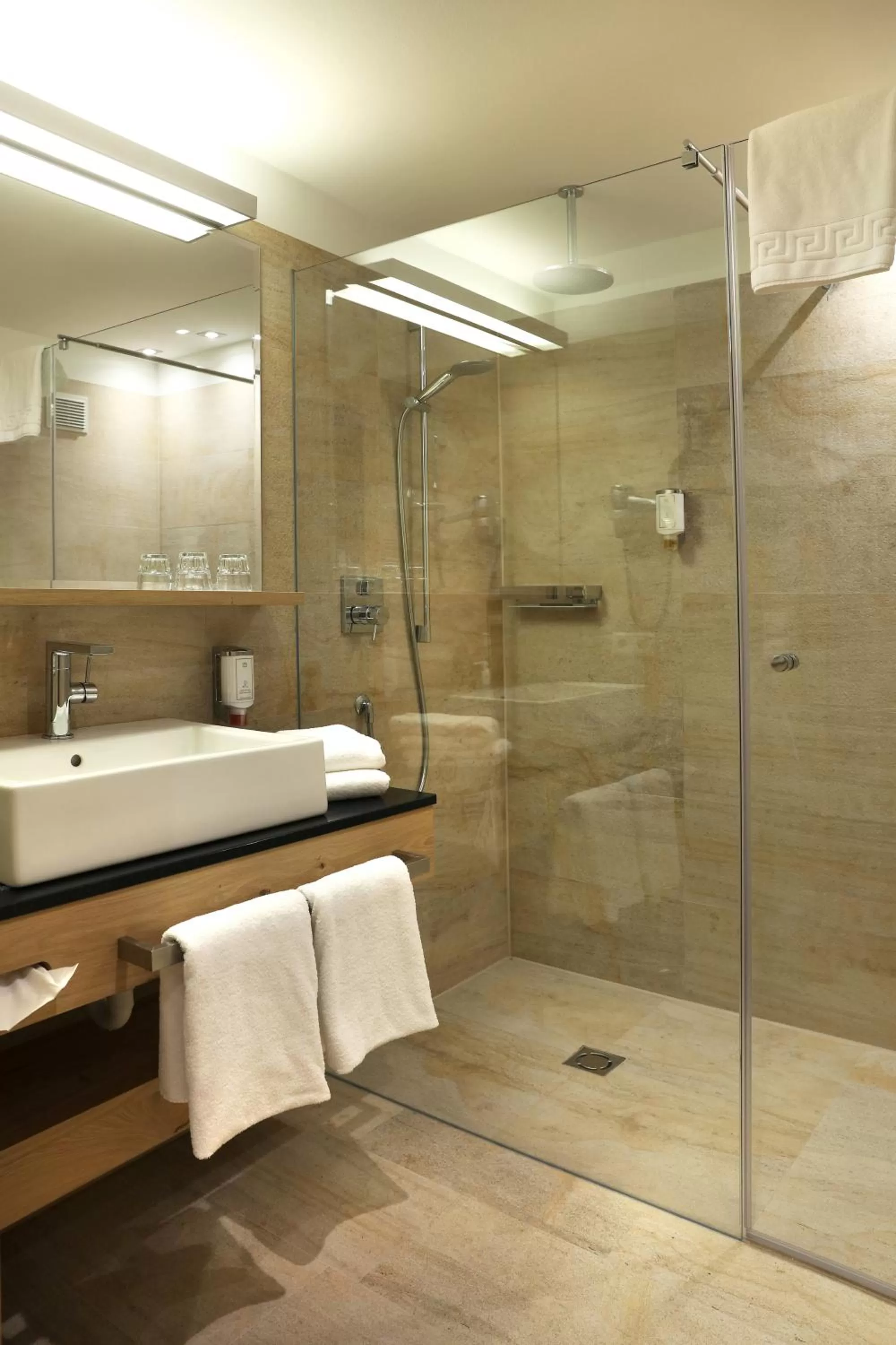 Bathroom in Hotel Hubertushof