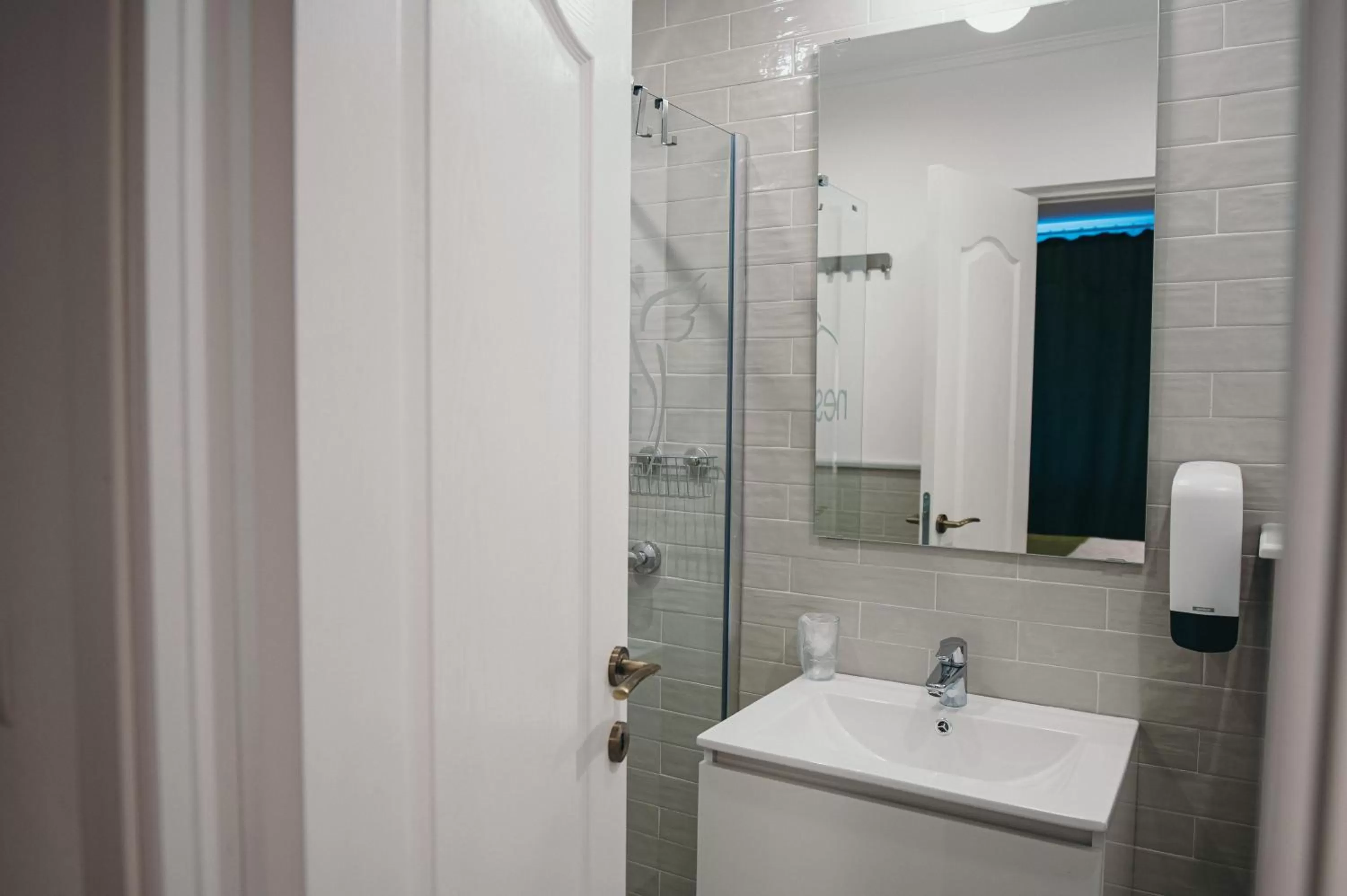 Bathroom in Nest Guesthouse