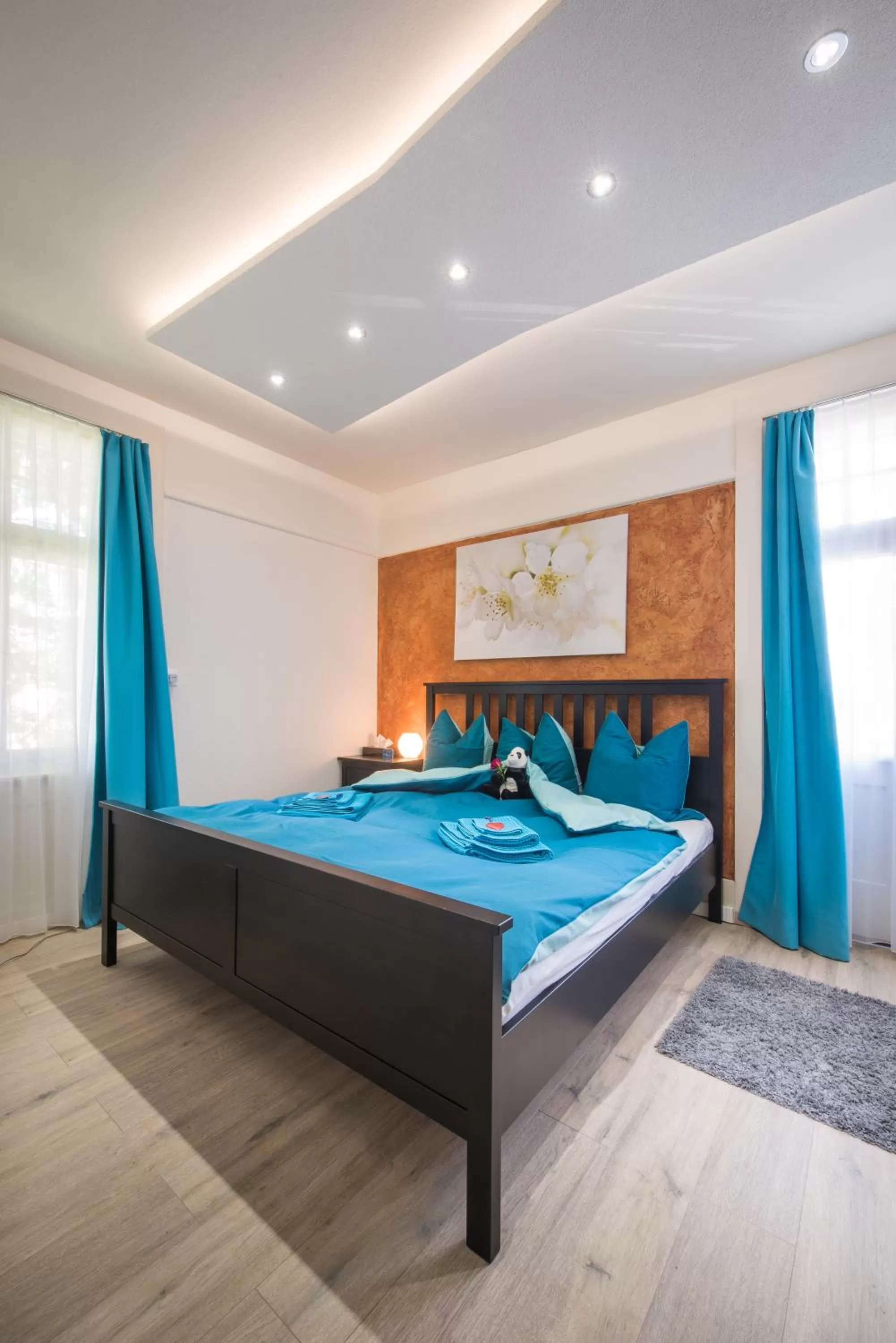 Bedroom, Bed in Max Aviation Villa & Apartments