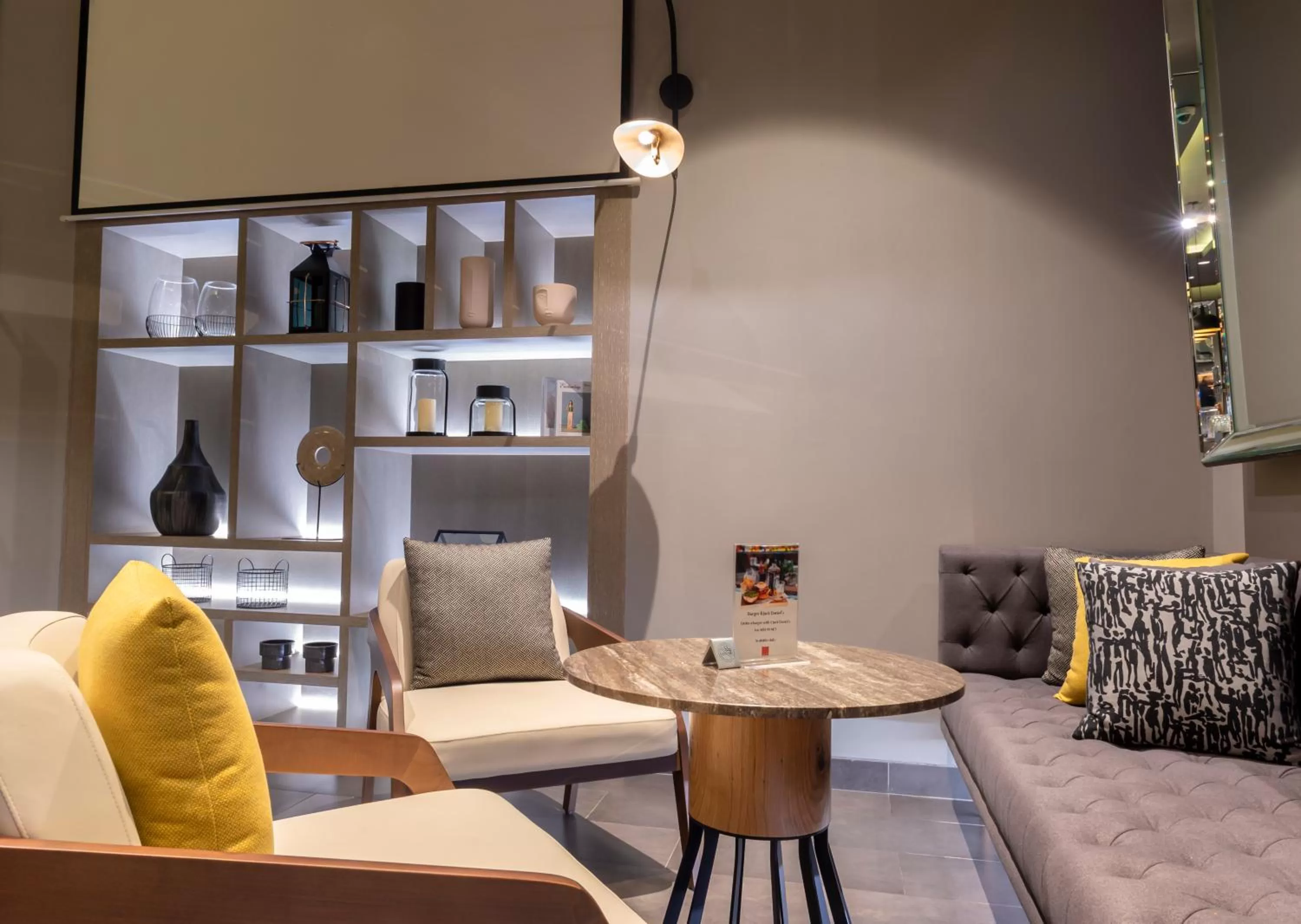 Lounge or bar in Centro Capital Centre By Rotana