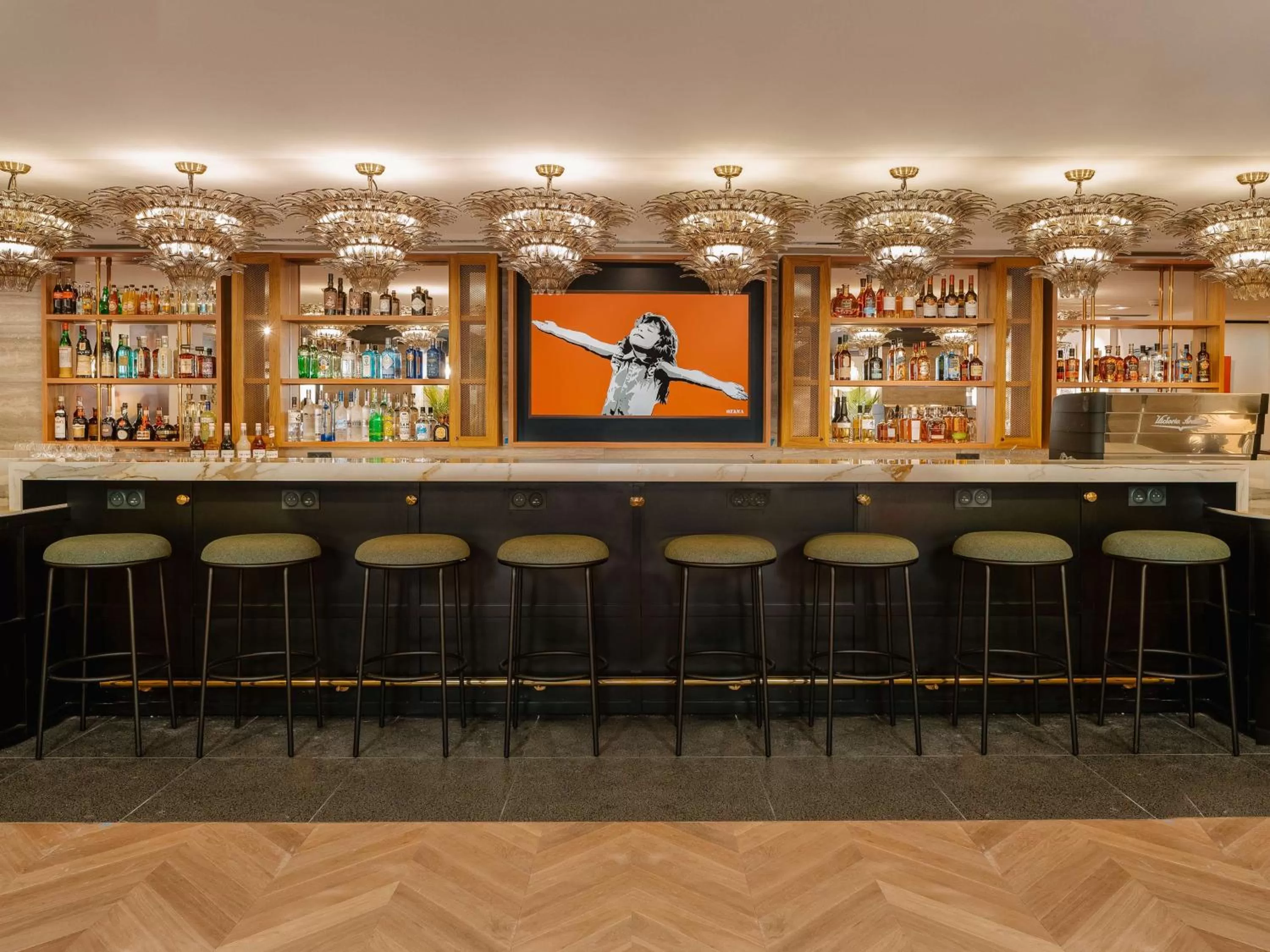 Lounge or bar in Marty Hotel Bordeaux - Tapestry Collection by Hilton