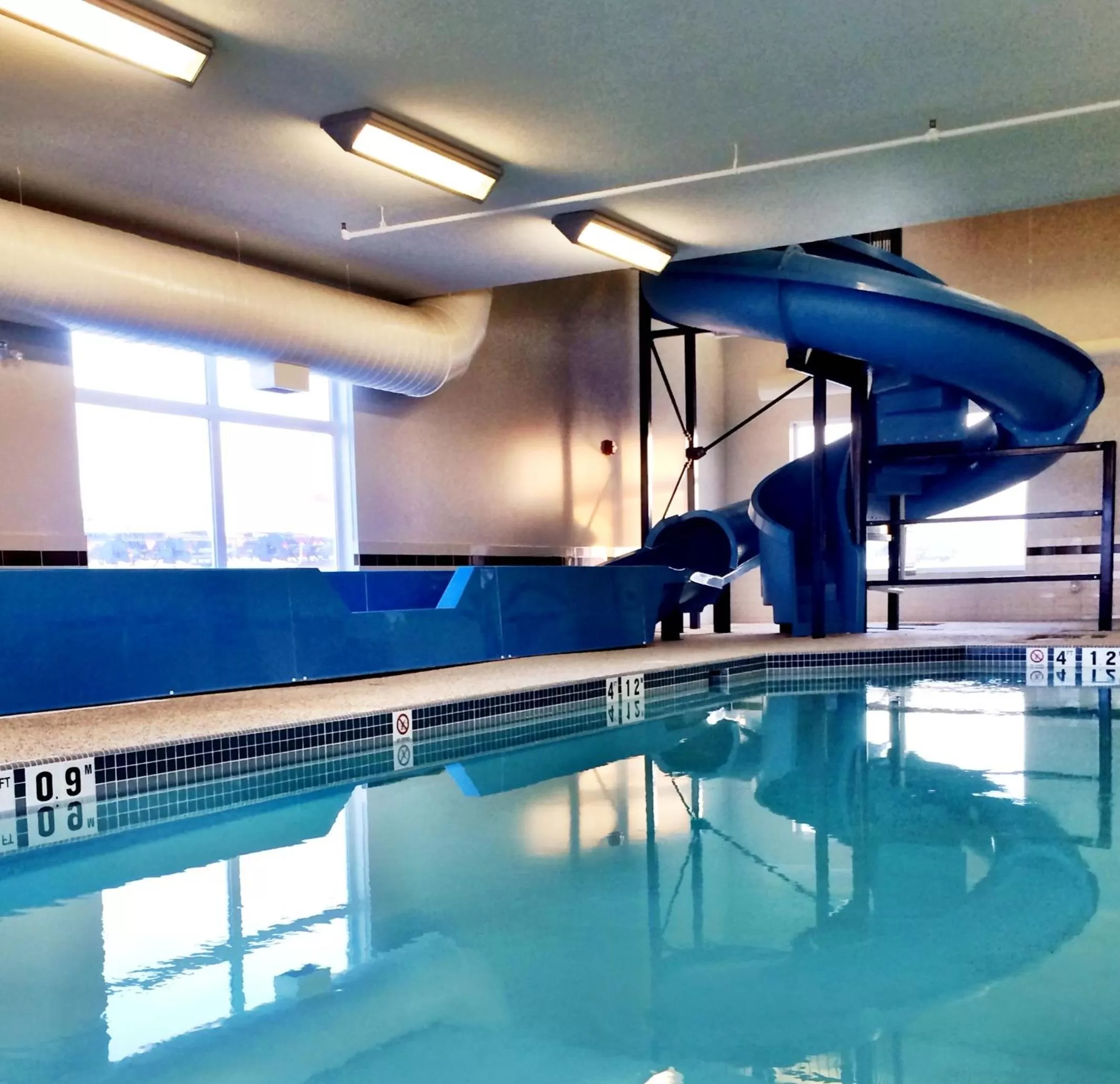 Swimming pool in Sleep Inn Regina East