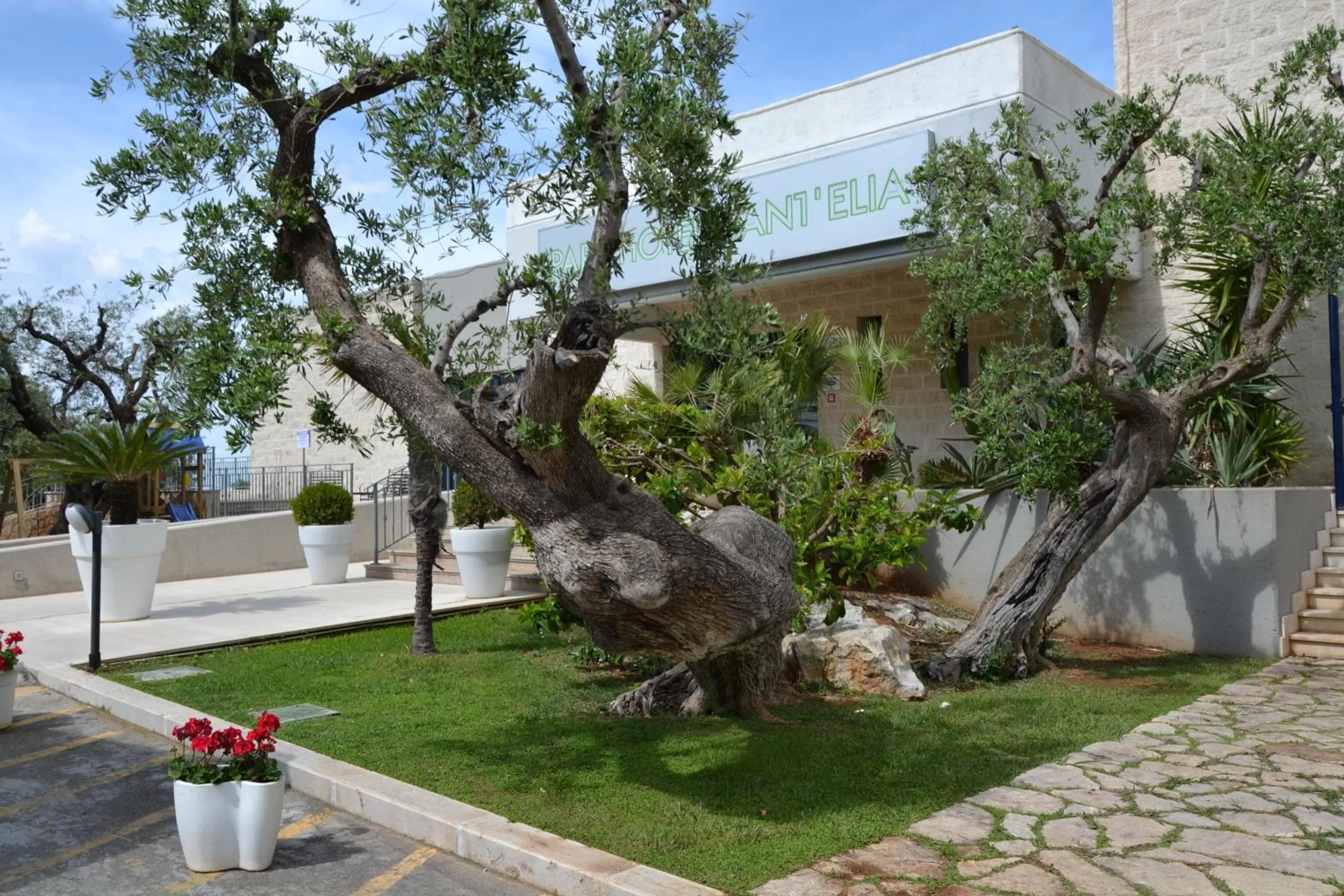 Property building in Park Hotel Sant'Elia