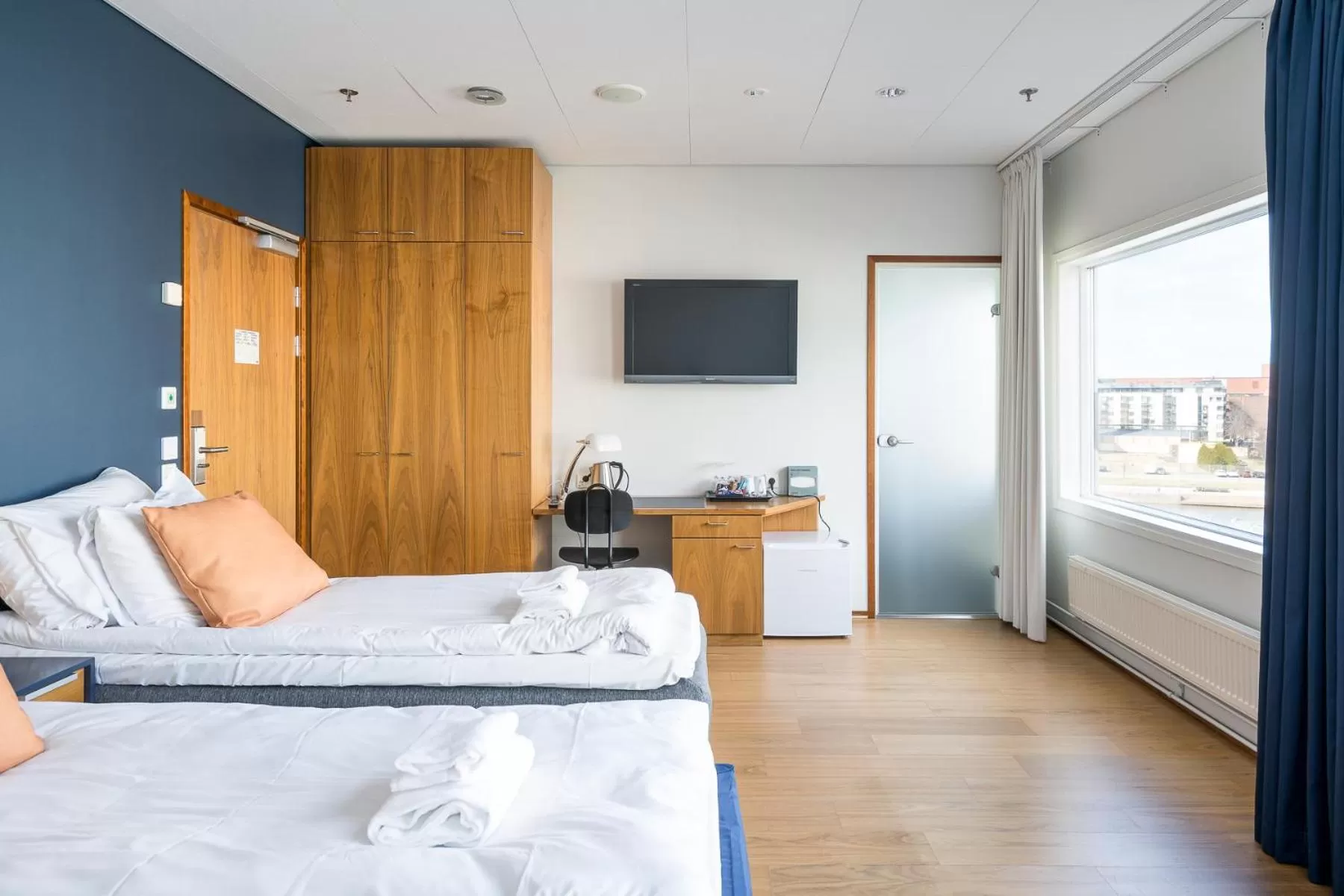 TV and multimedia, Bed in Hiisi Hotel Helsinki Jätkäsaari