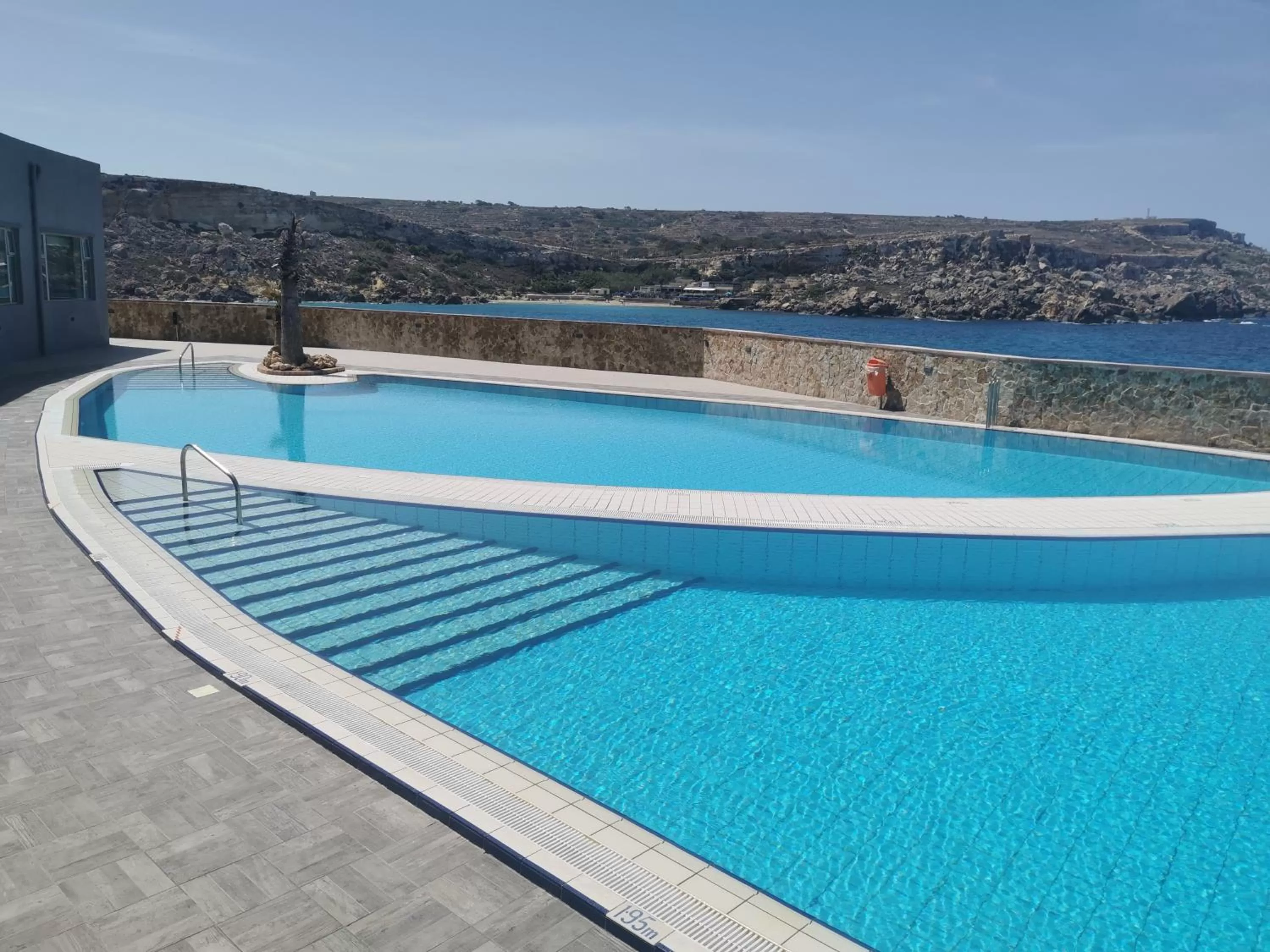 Swimming pool in Paradise Bay Resort