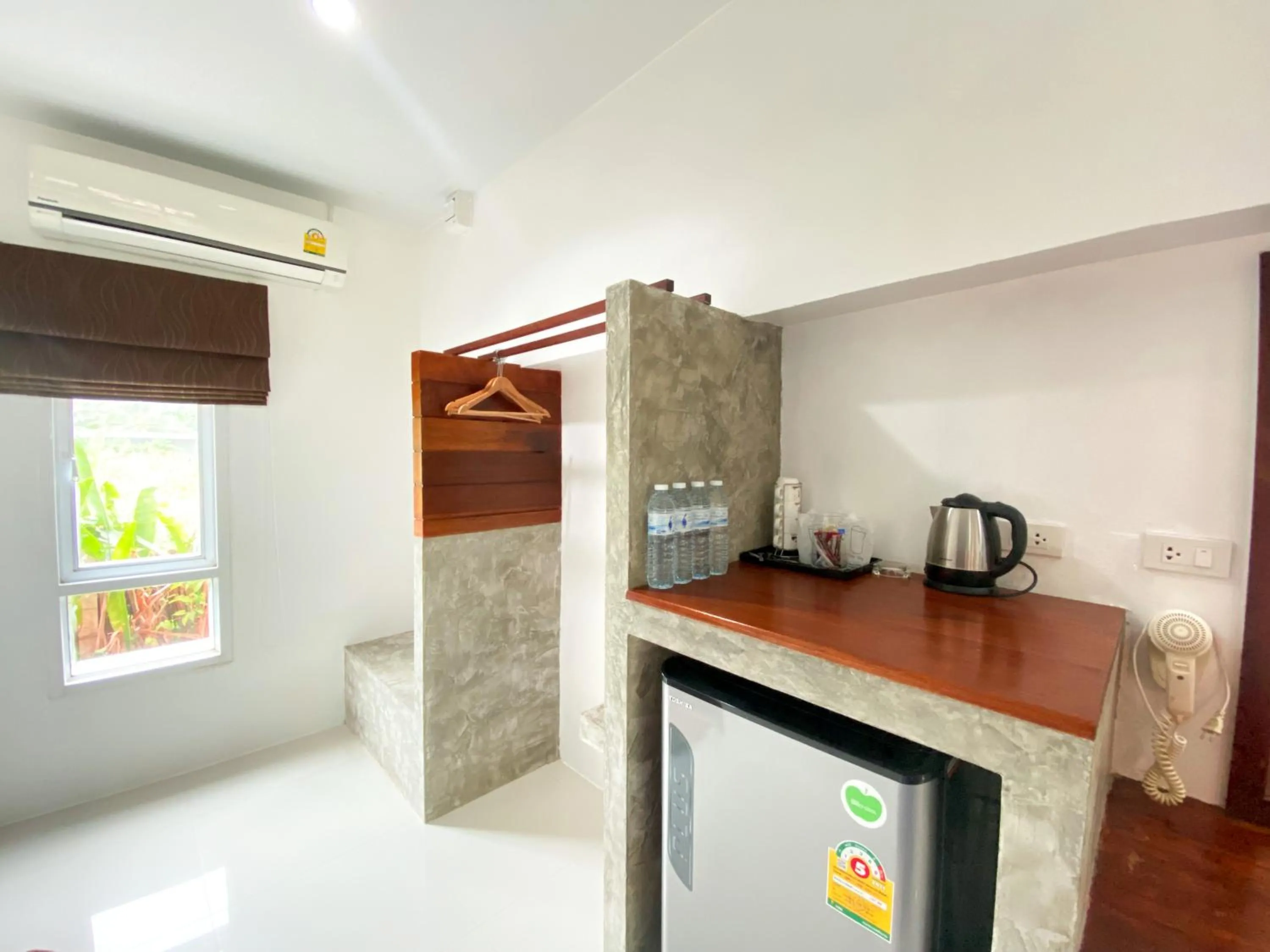 Coffee/tea facilities in Hatzanda Lanta Resort - SHA Extra Plus