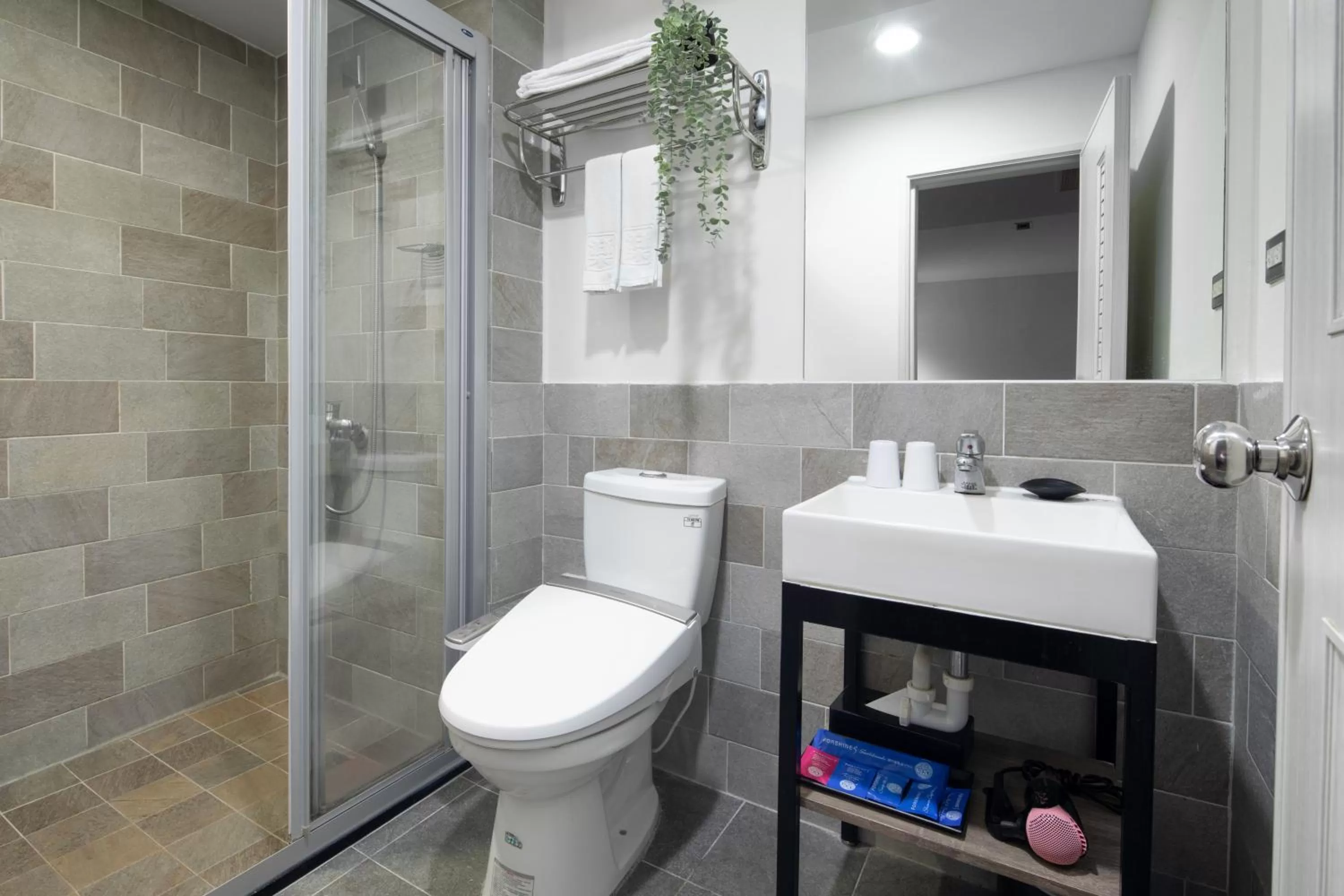 Bathroom in Hotel Brown - Chihkan Branch