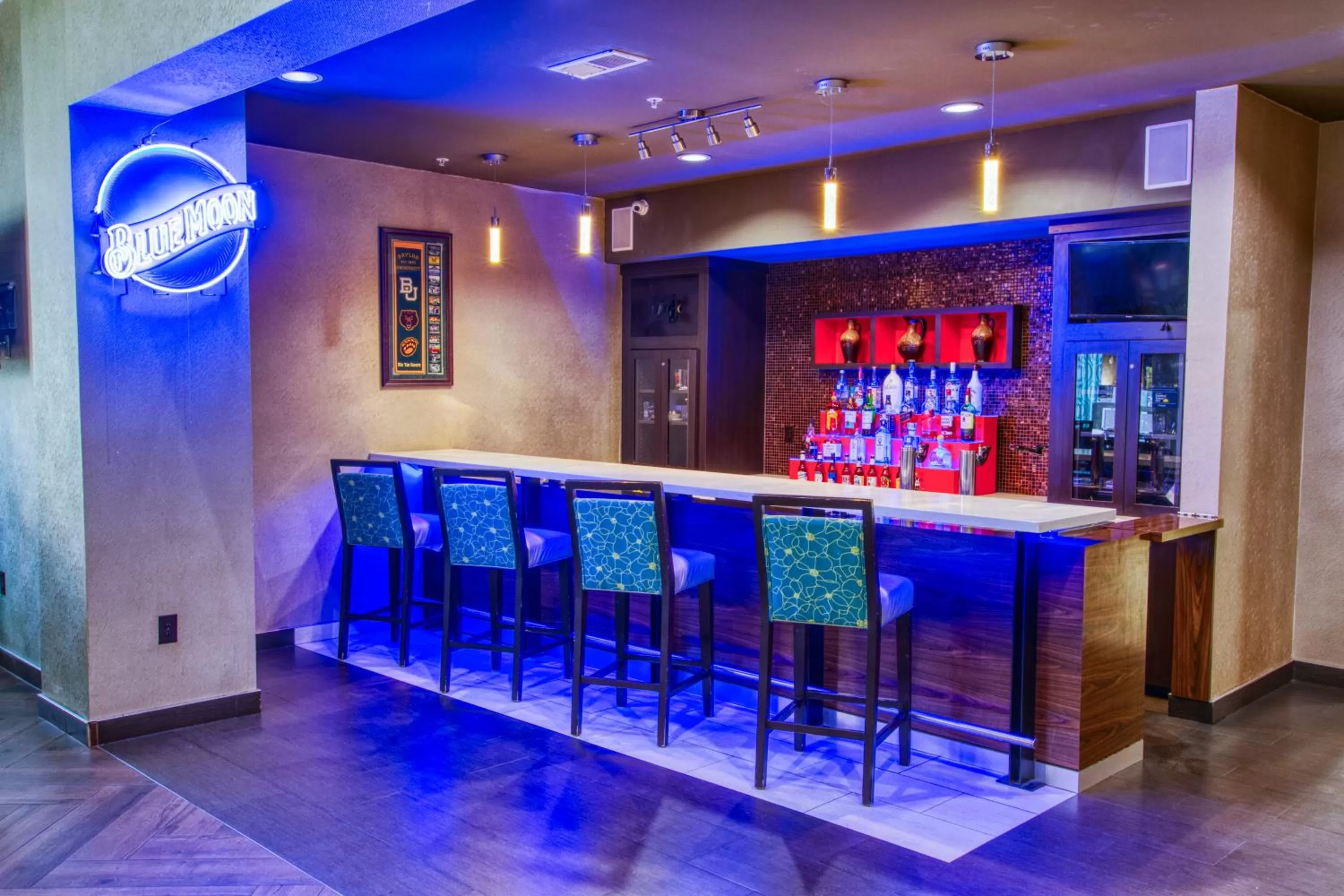 Lounge or bar in Comfort Suites Waco North - Near University Area