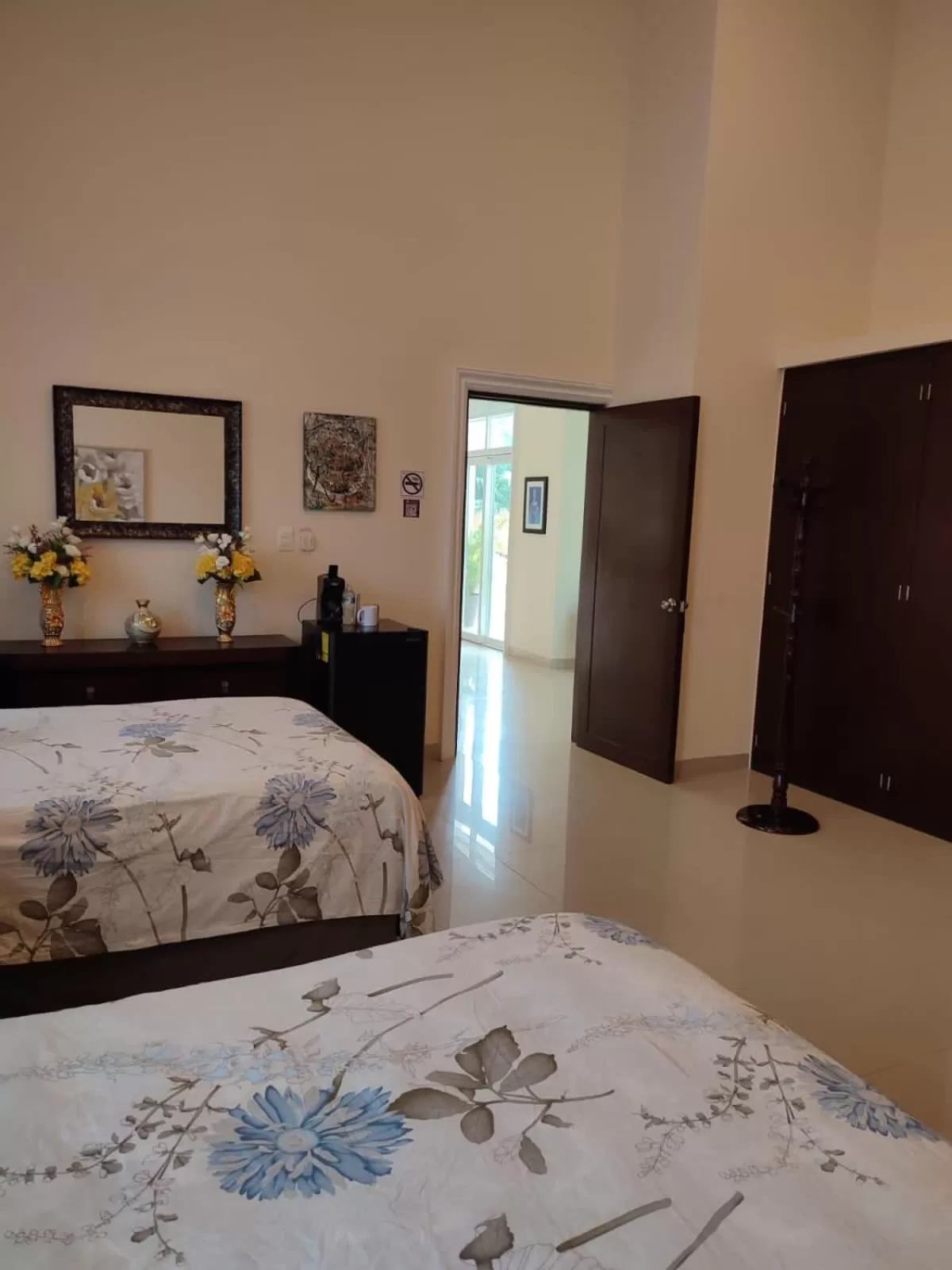 Photo of the whole room, Bed in Villa Segovia Cozumel