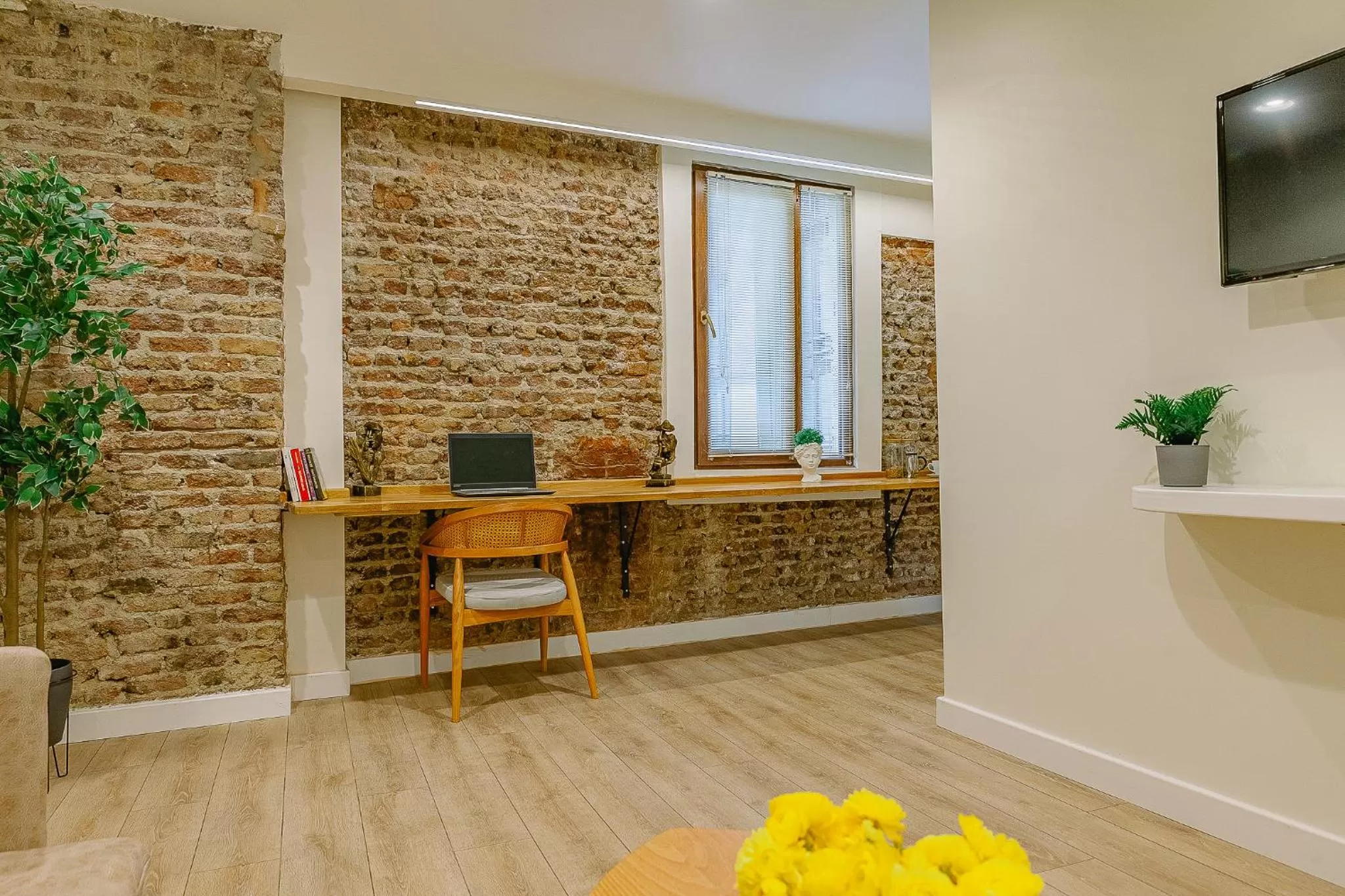 Dining area in The Wilson Galata Hotel