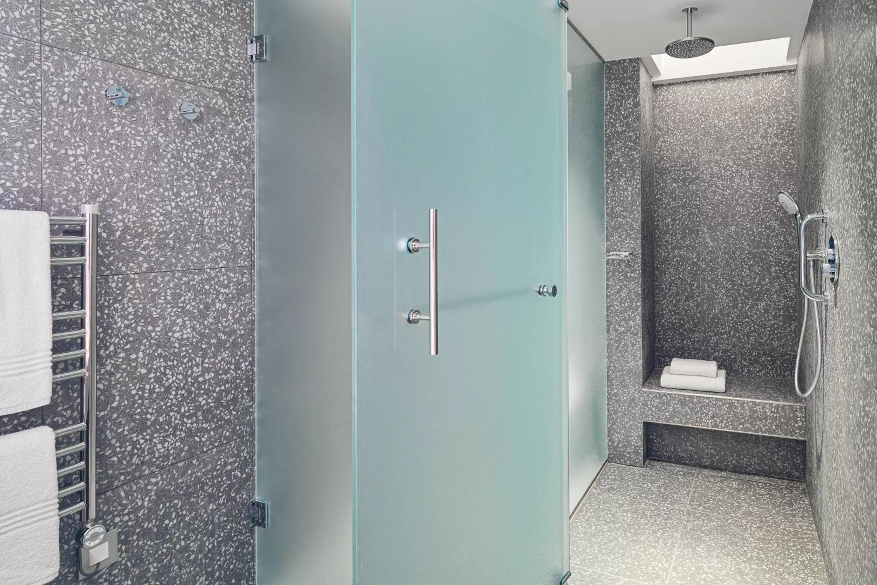 Bathroom in Malta Marriott Resort & Spa