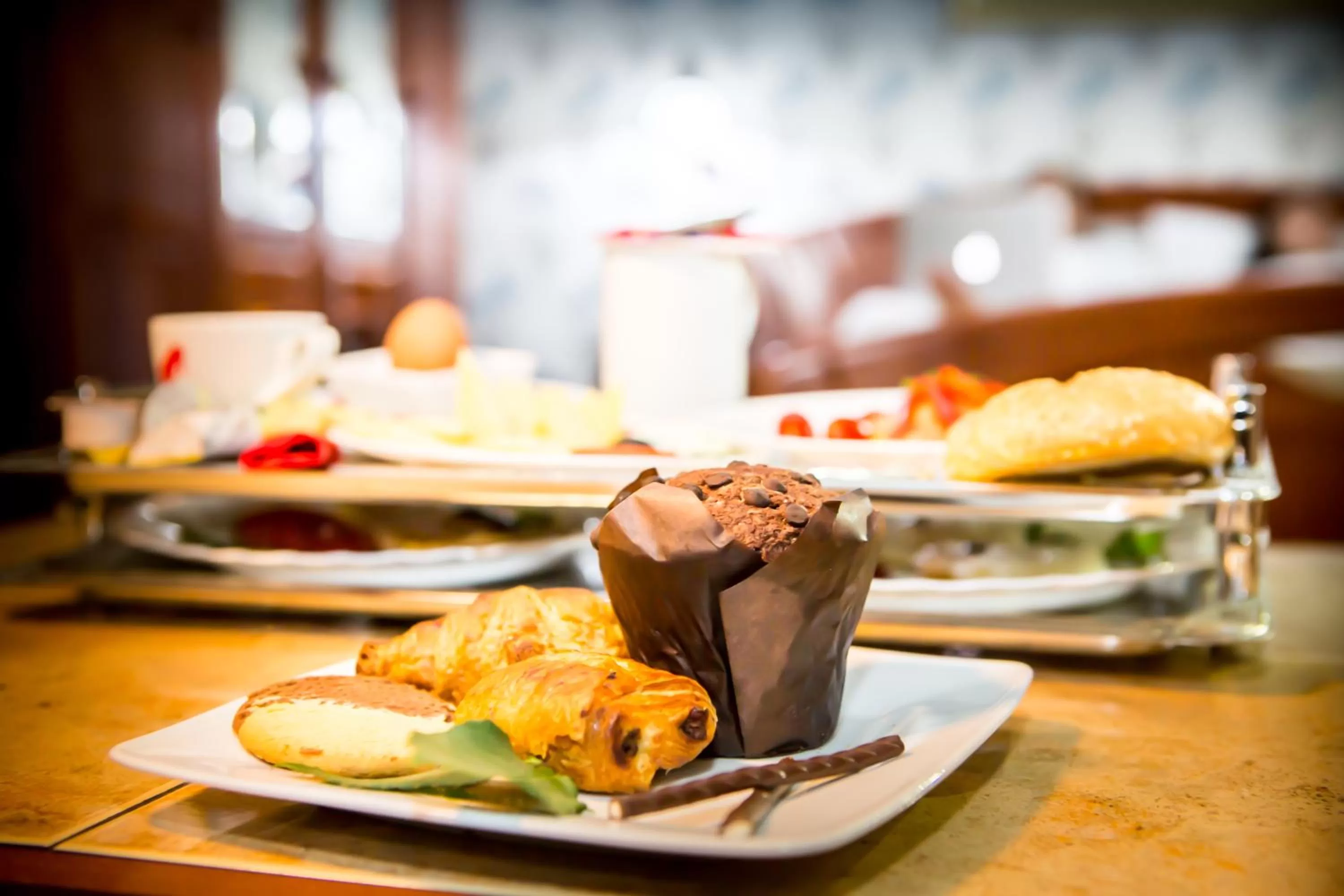 Food and drinks in Bucharest Comfort Suites Hotel