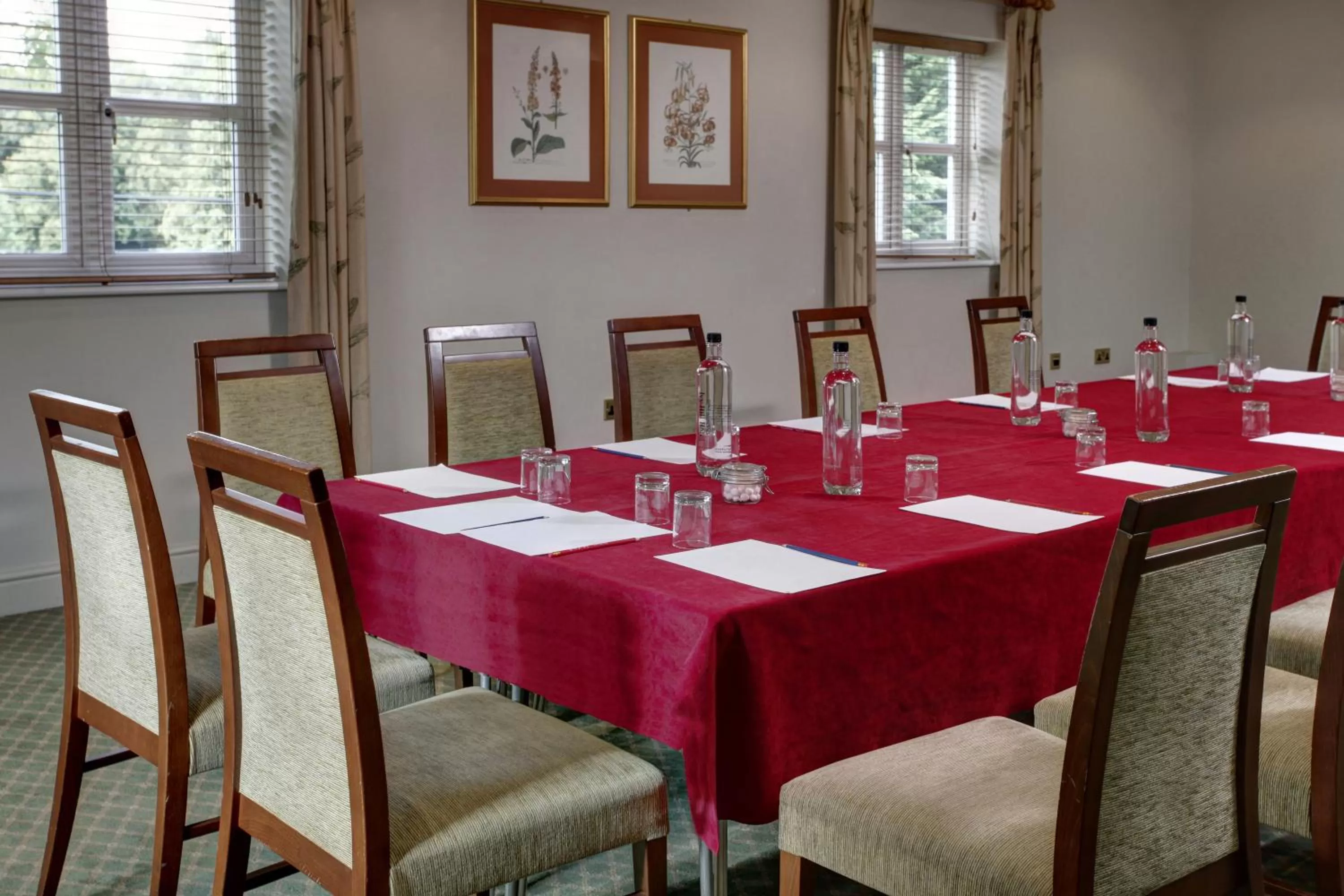 Meeting/conference room in Ivy Hill Hotel, Sure Hotel Collection by Best Western