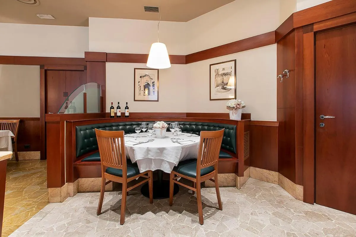 Restaurant/places to eat in Hotel Conradi