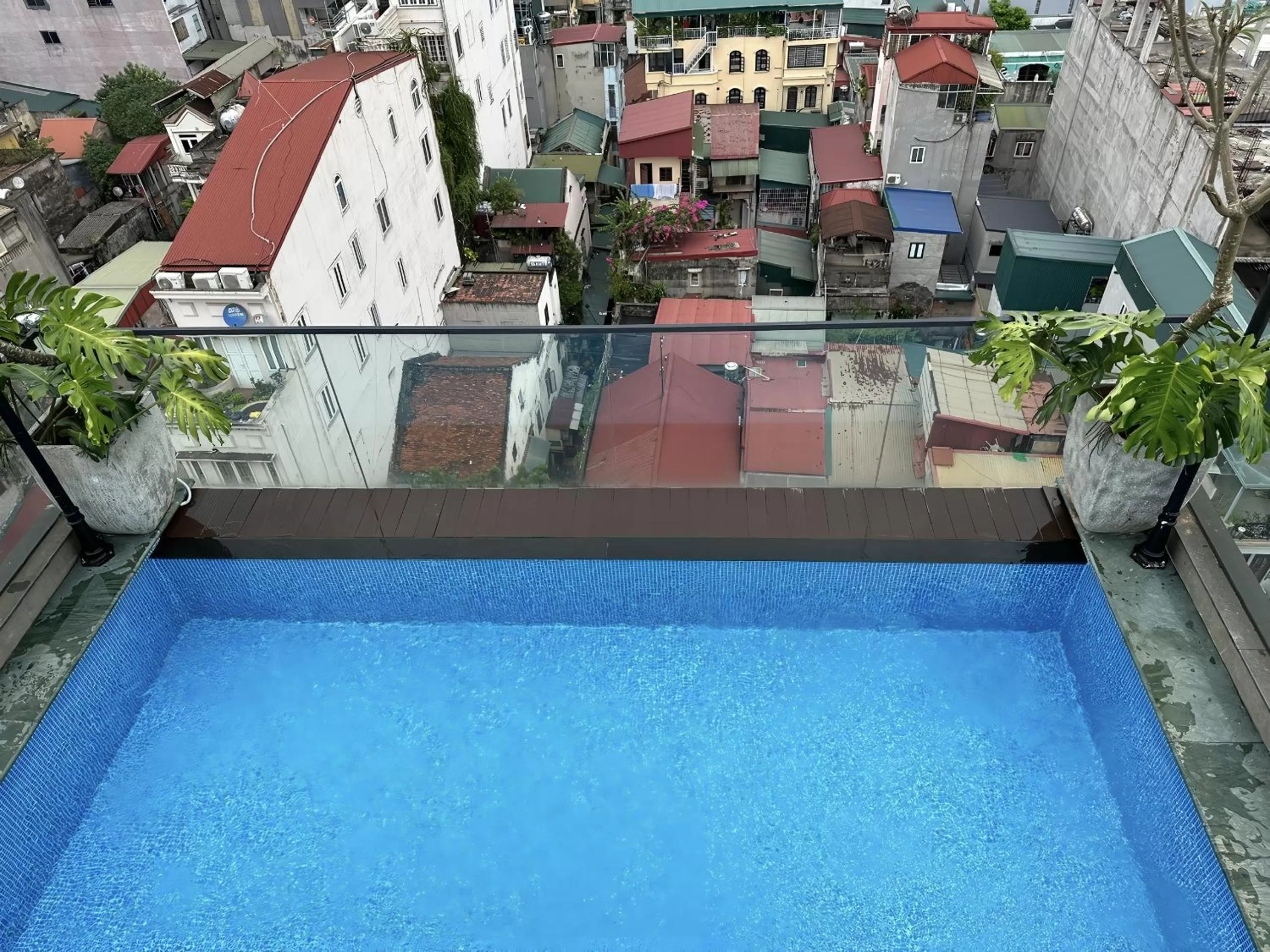 Swimming Pool in LeaH Silk Hotel