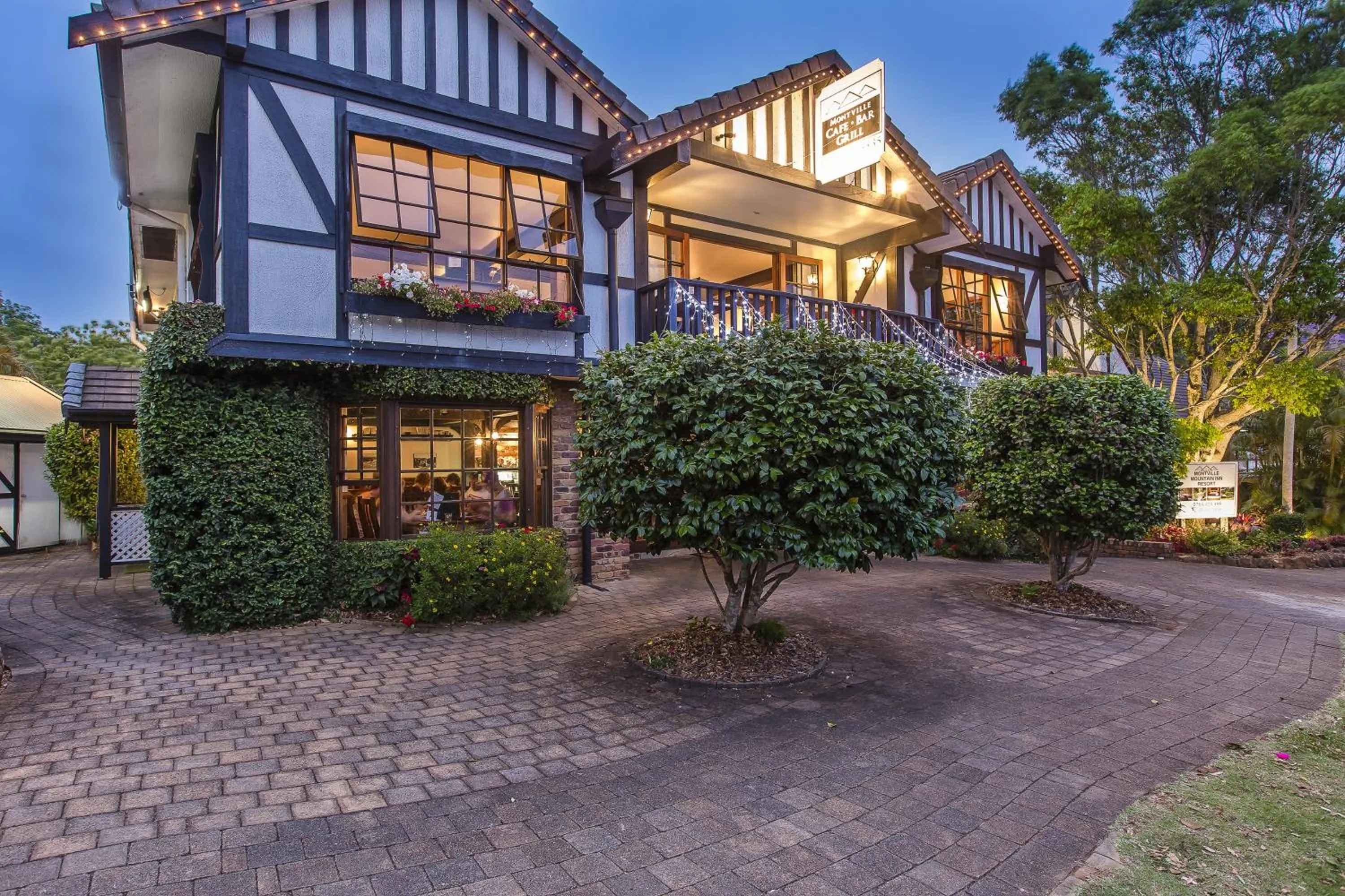 Property building in Montville Mountain Inn