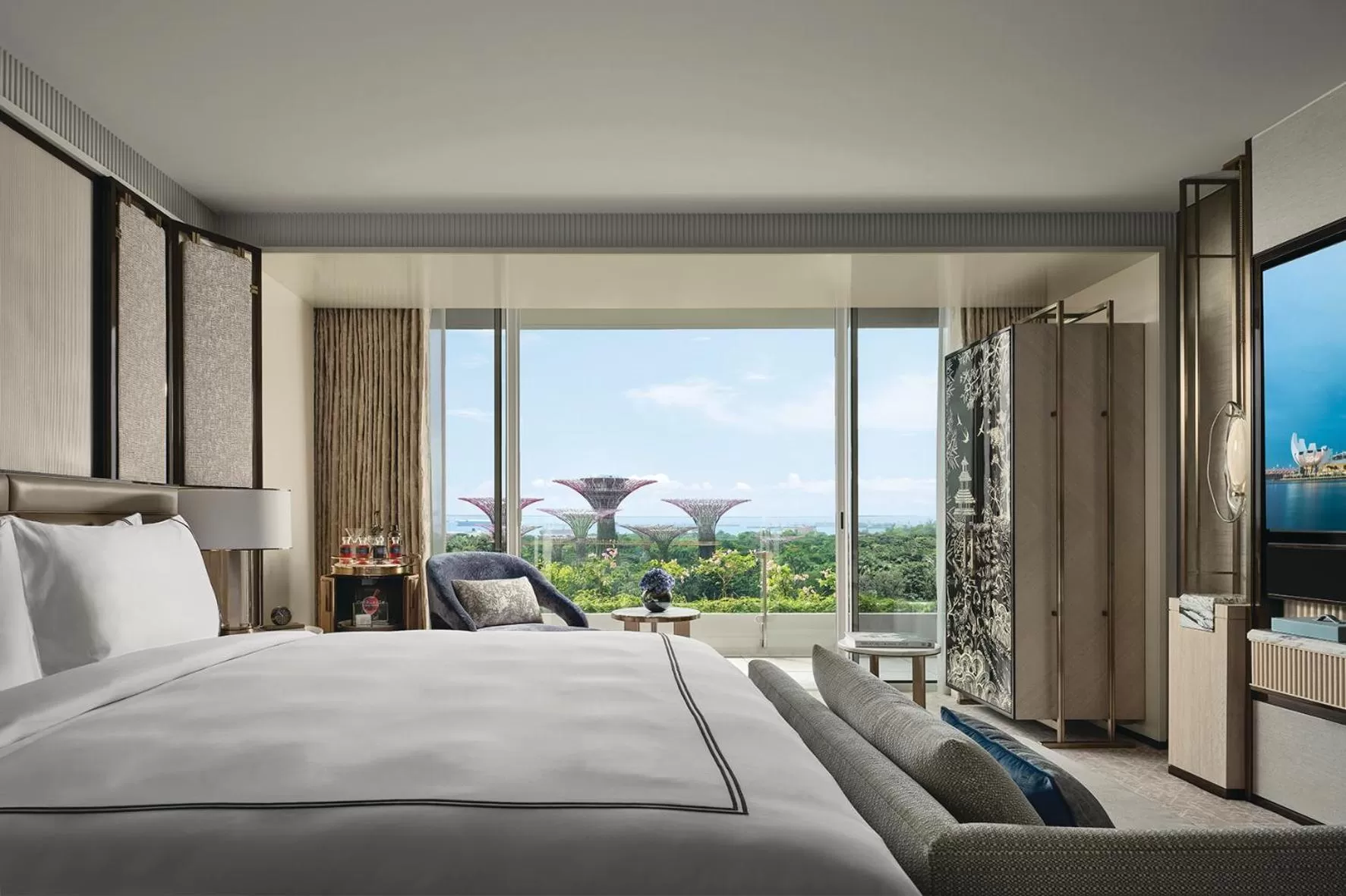 The Luxe Collection Package - Sands Premier King Gardens by the Bay View in Marina Bay Sands