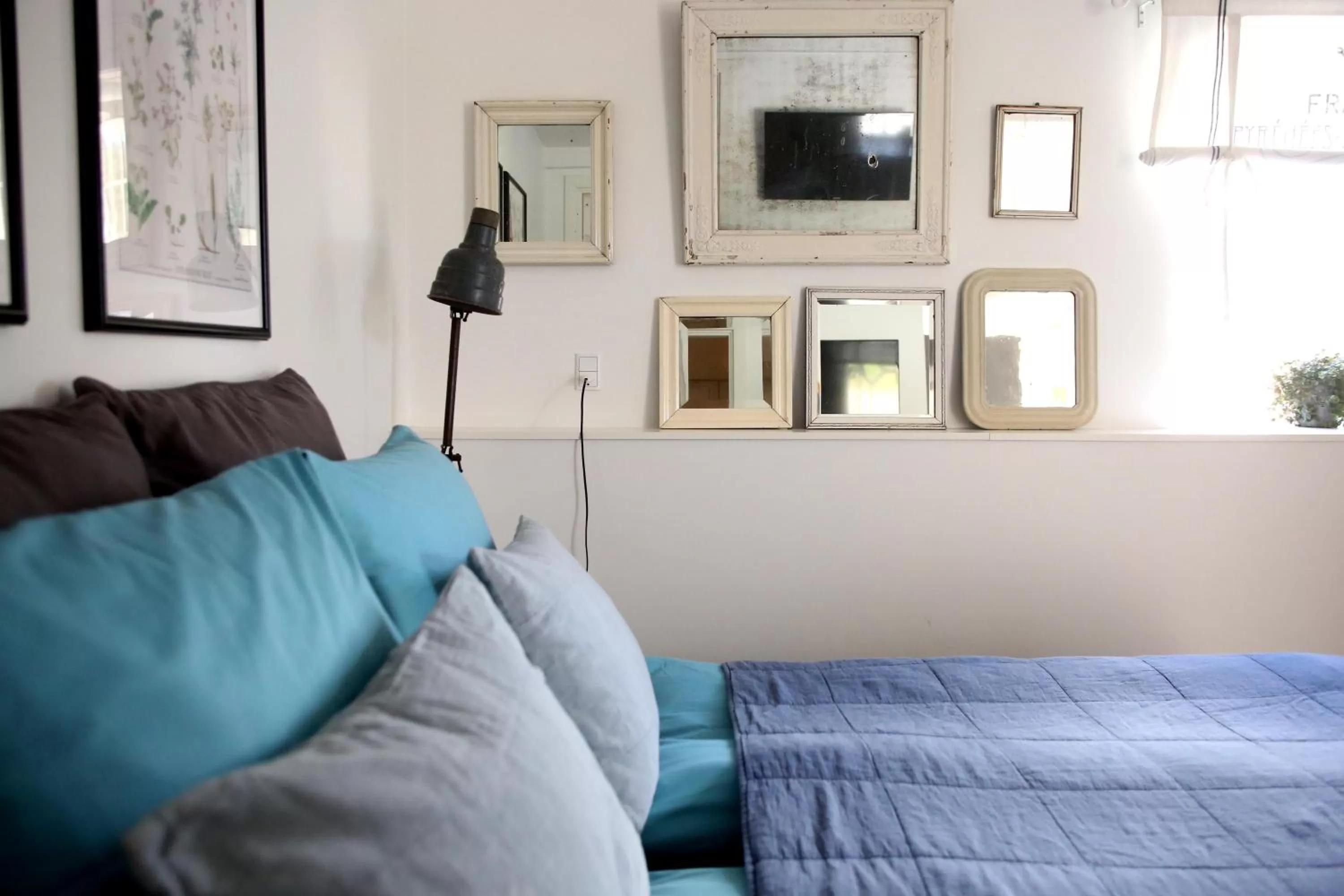 Bed in Dragondrum Bed & Breakfast