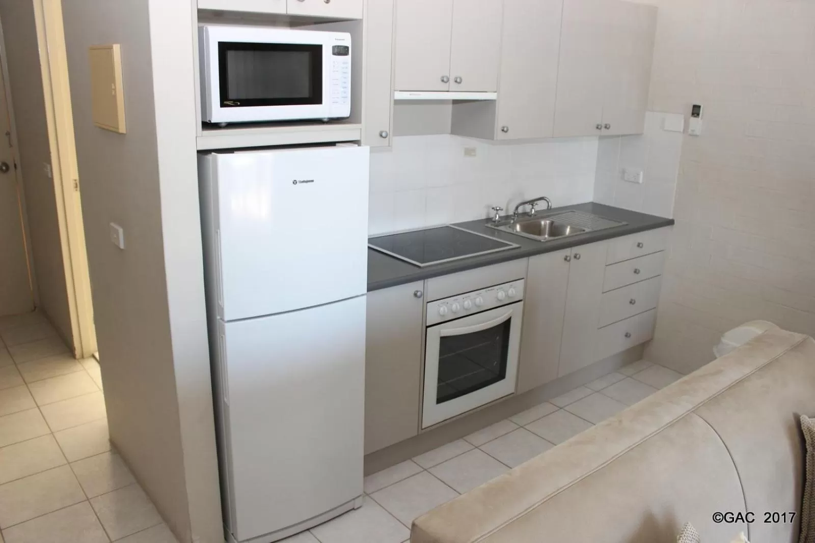 Mollymook Cove Apartments