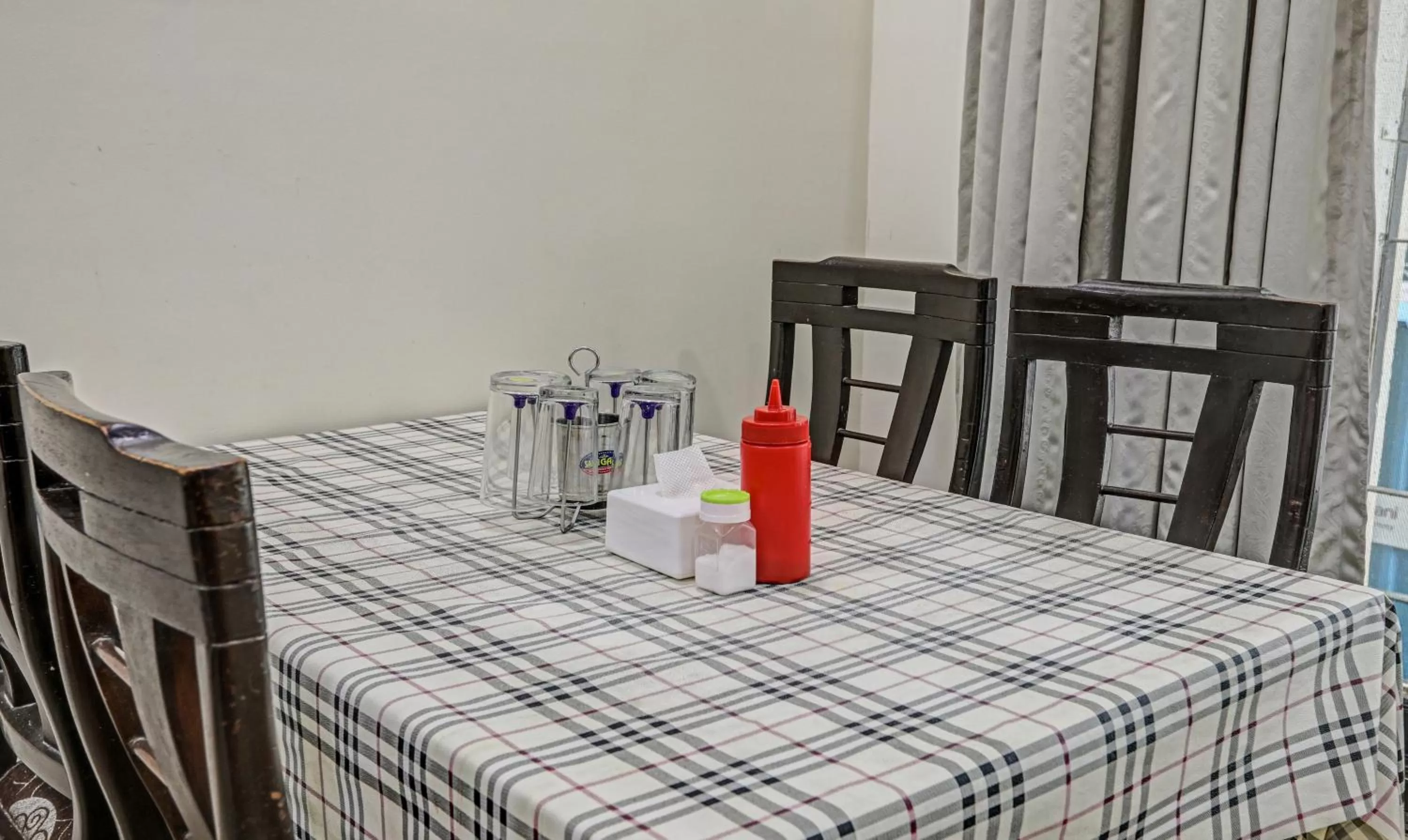 Dining Area in Treebo Trend Welcome Apartments