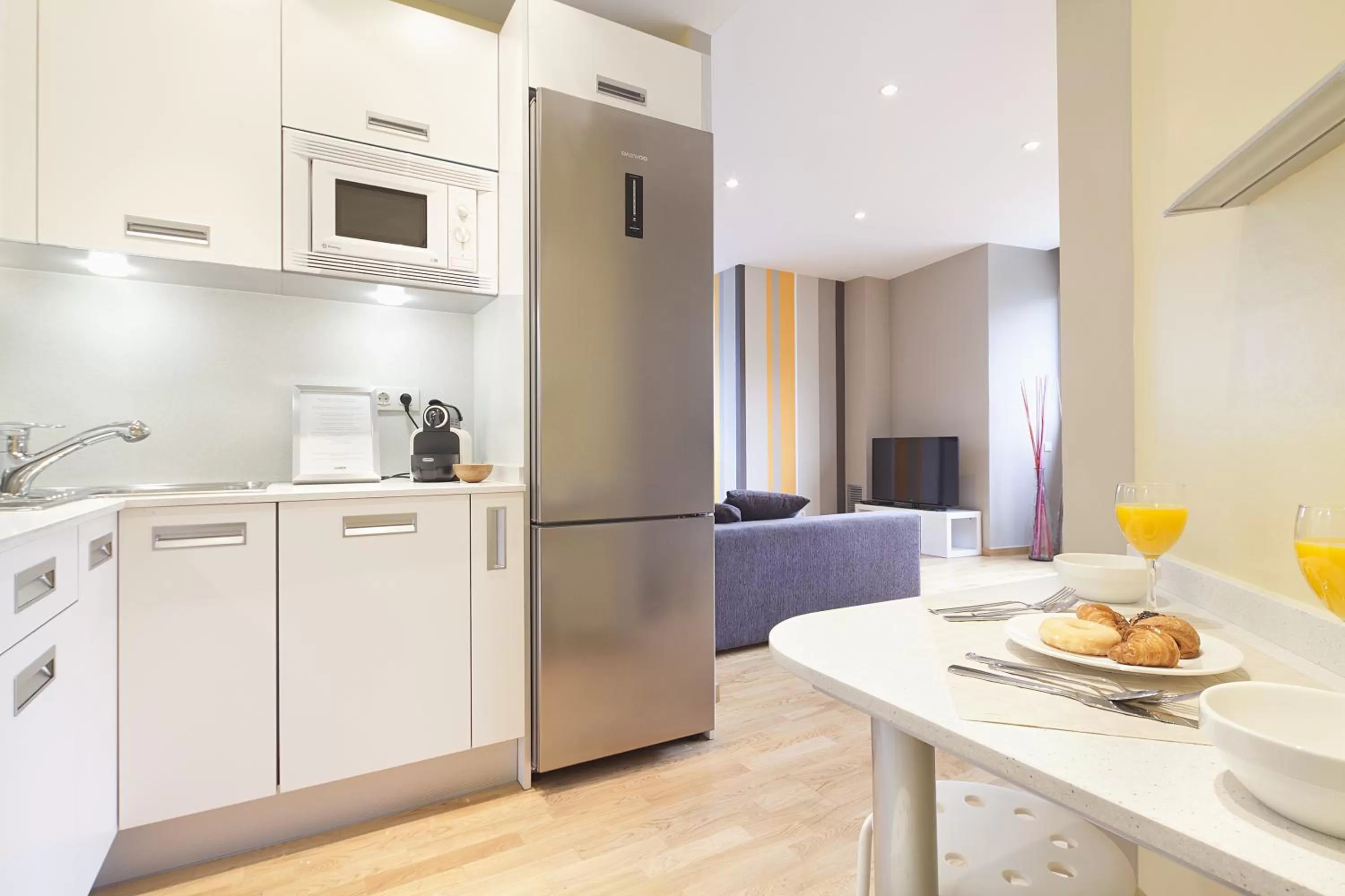 Kitchen or kitchenette in Hotel Acta Laumon