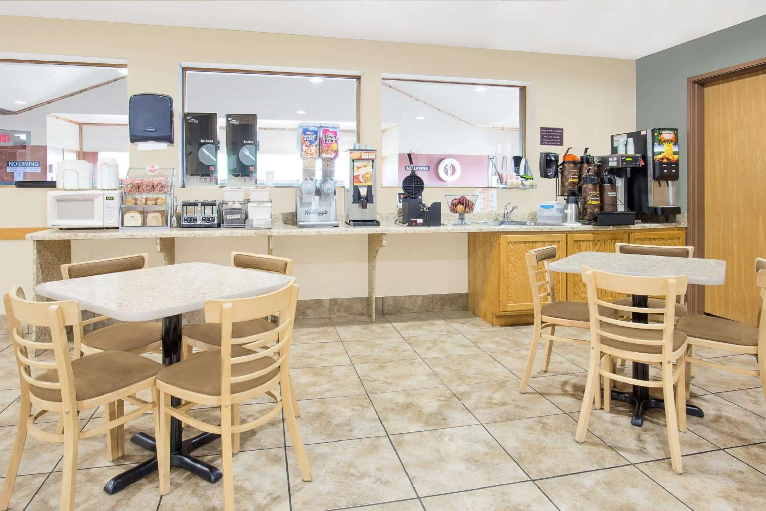 Restaurant/places to eat in Darlington Inn