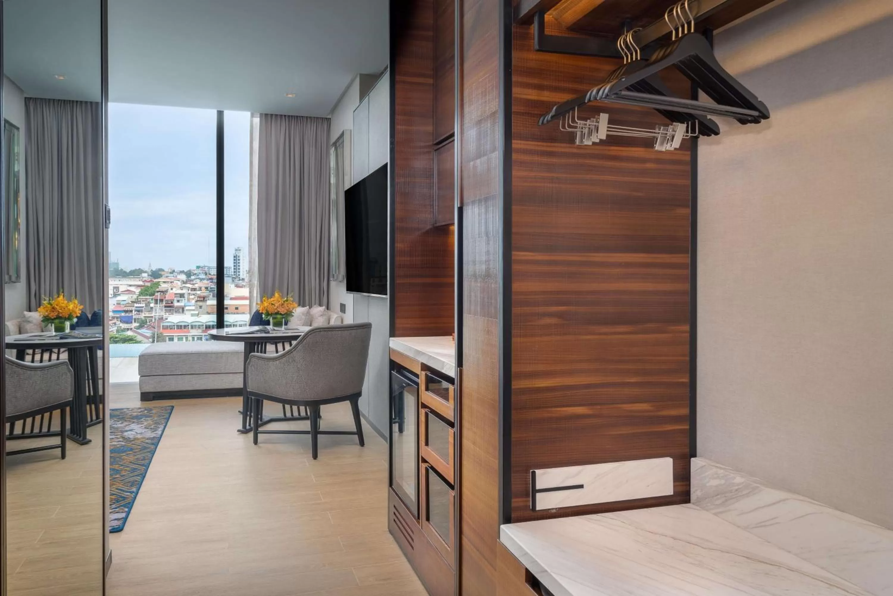 Photo of the whole room, Bed in Hyatt Regency Phnom Penh