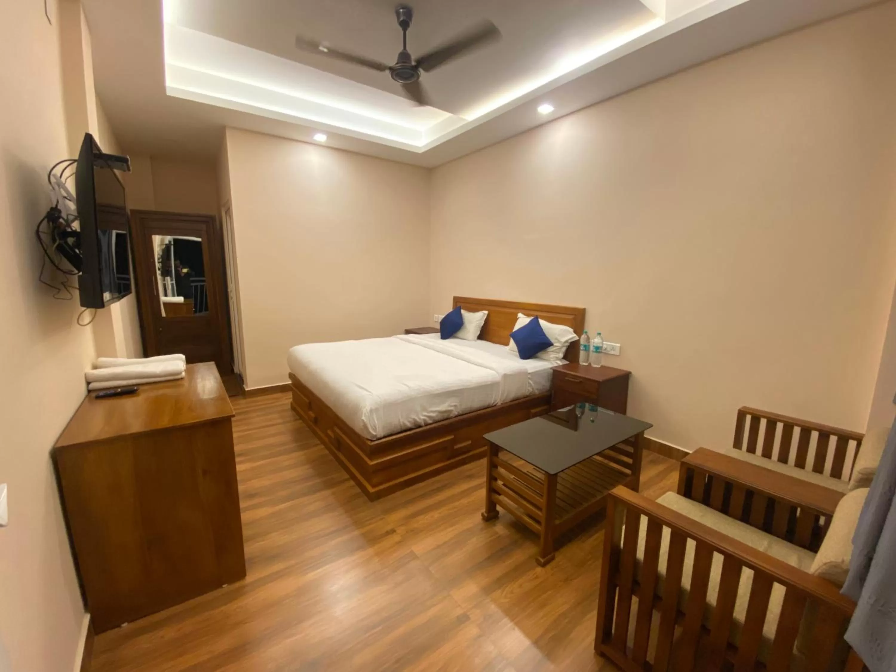 Photo of the whole room, Bed in Zenha Resorts