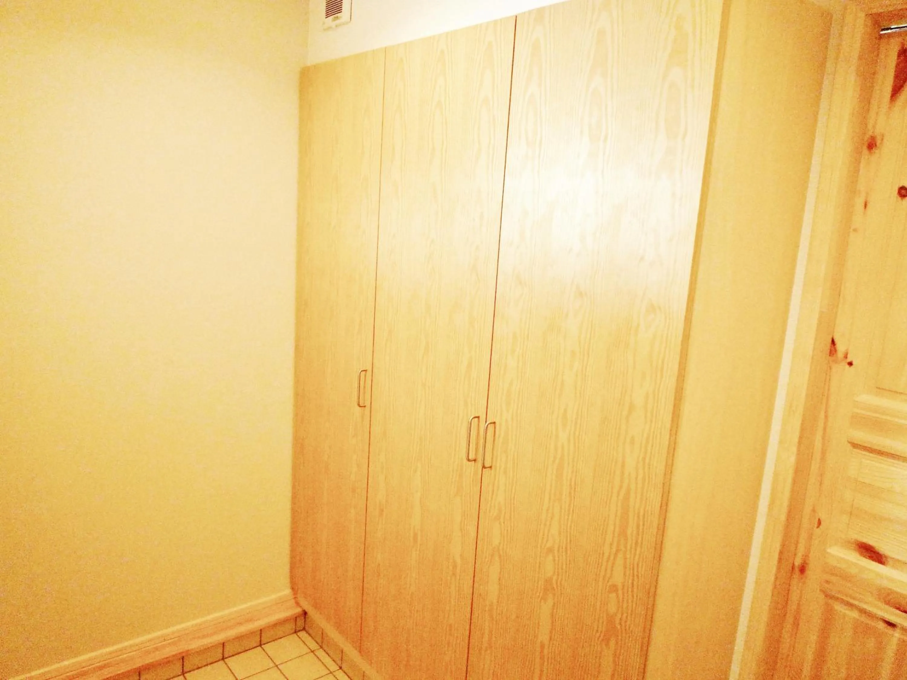 wardrobe in Hotel Resort Inn Niseko