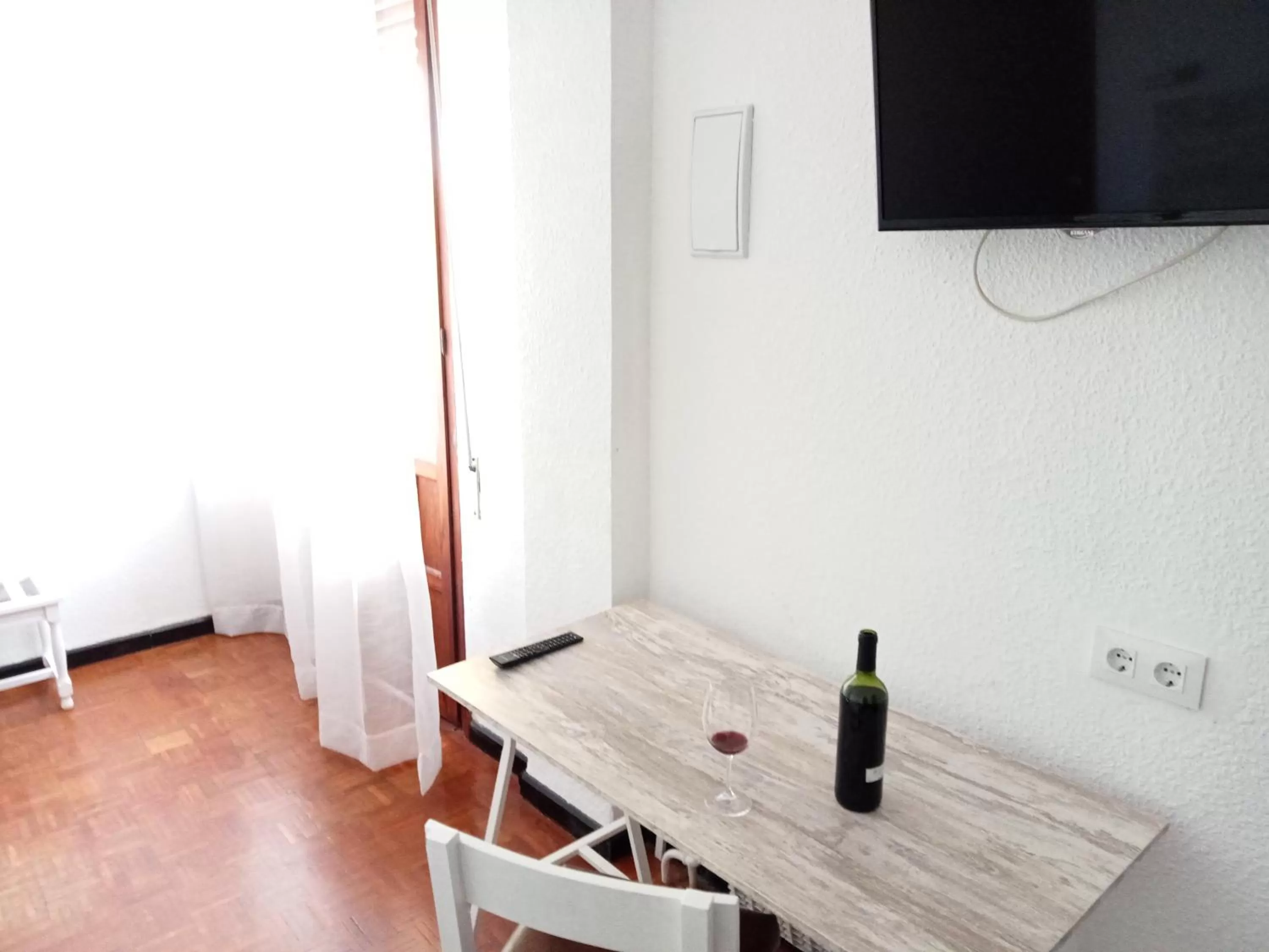 Food and drinks in Portal De La Rioja