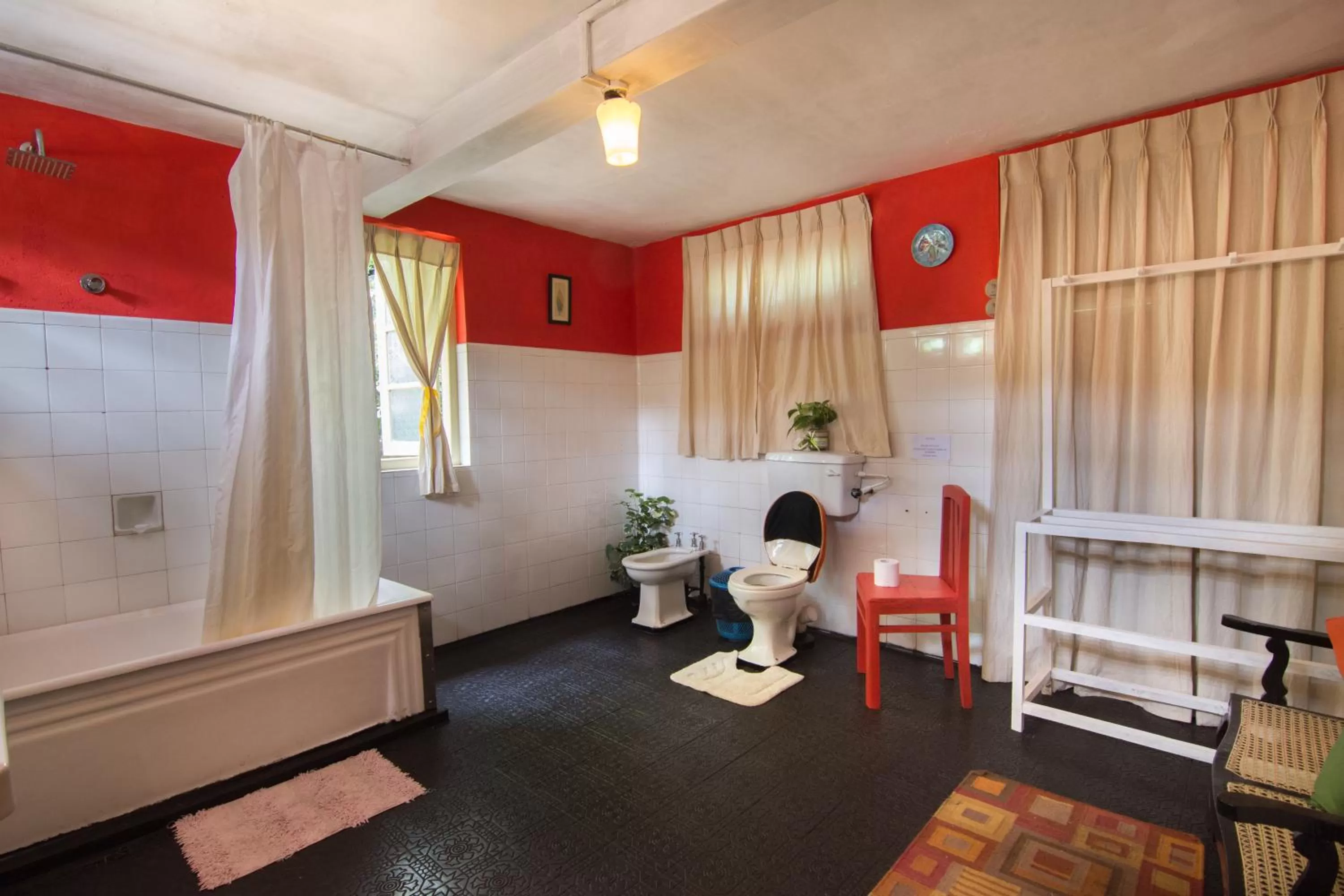 Bathroom in The Kandyan Manor by Bhathiya & Suzy