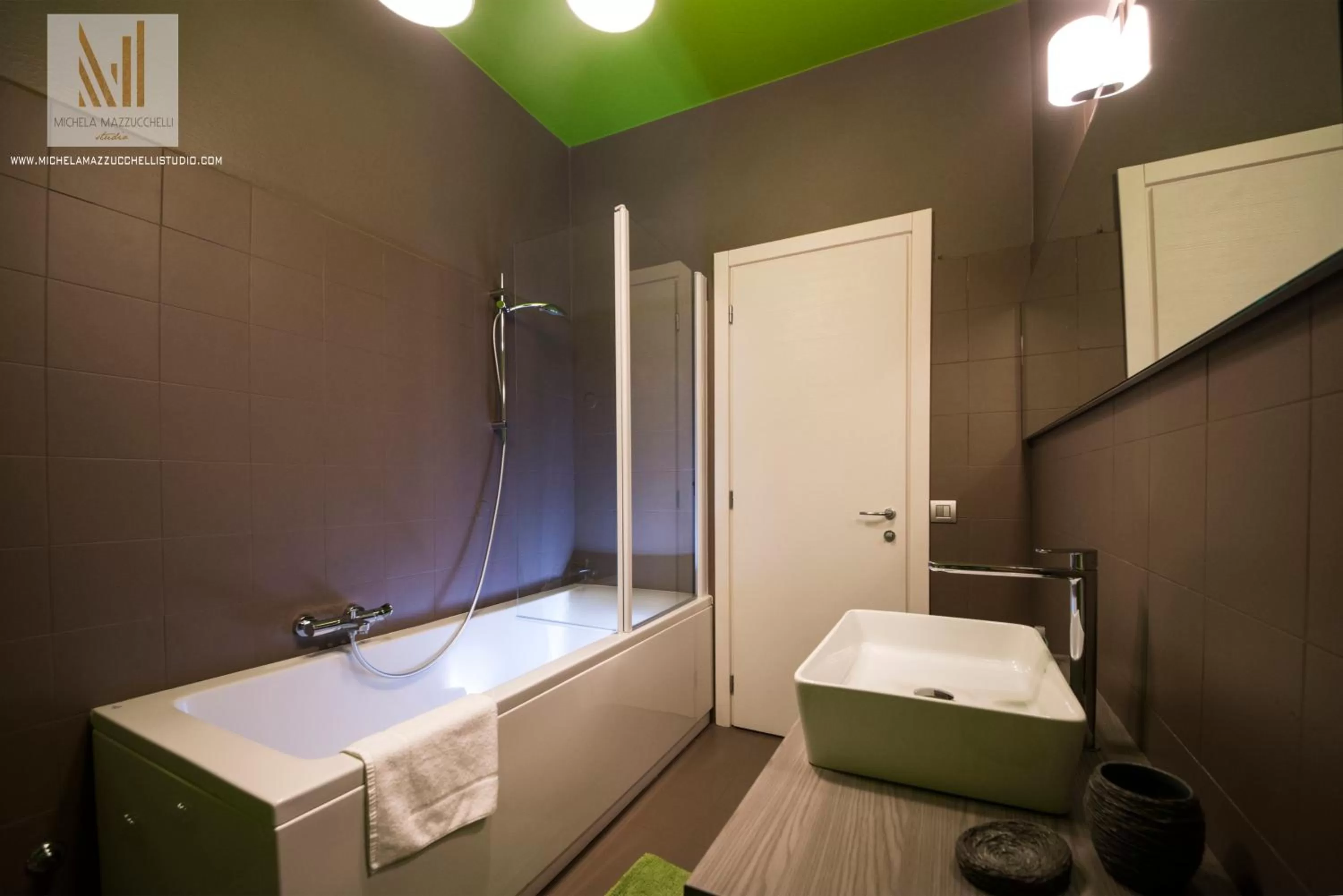 Bathroom in Art B&B Design