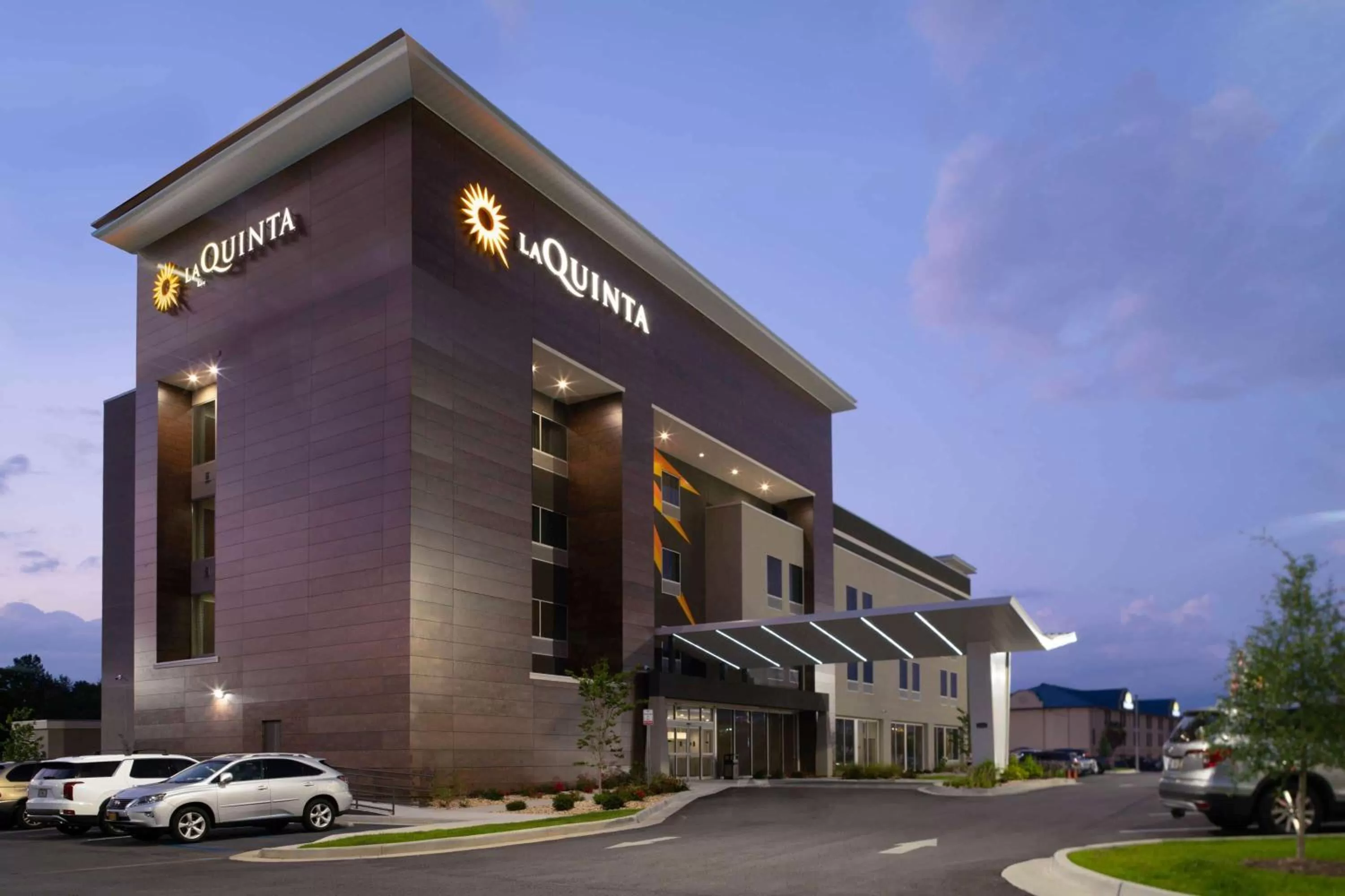 Property building in La Quinta Inn & Suites by Wyndham Tifton