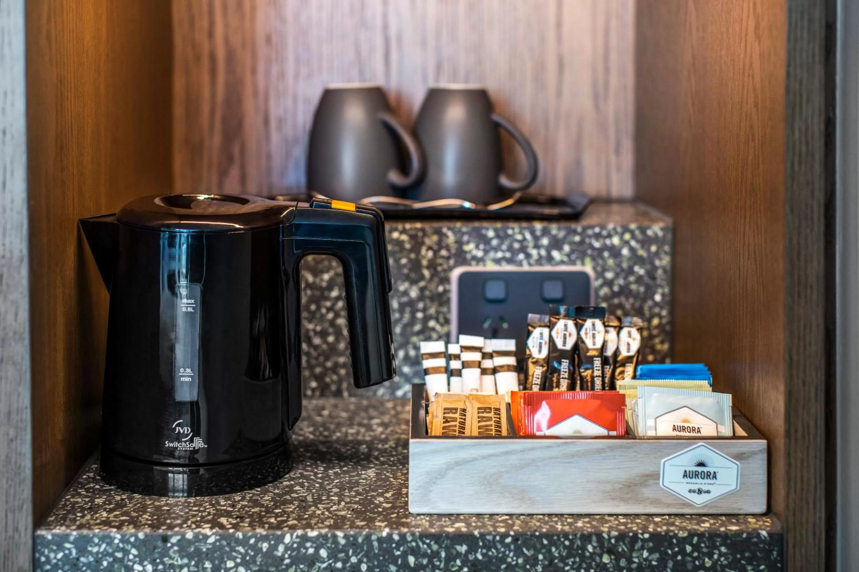 Coffee/tea facilities in Holiday Inn Express Melbourne Little Collins by IHG