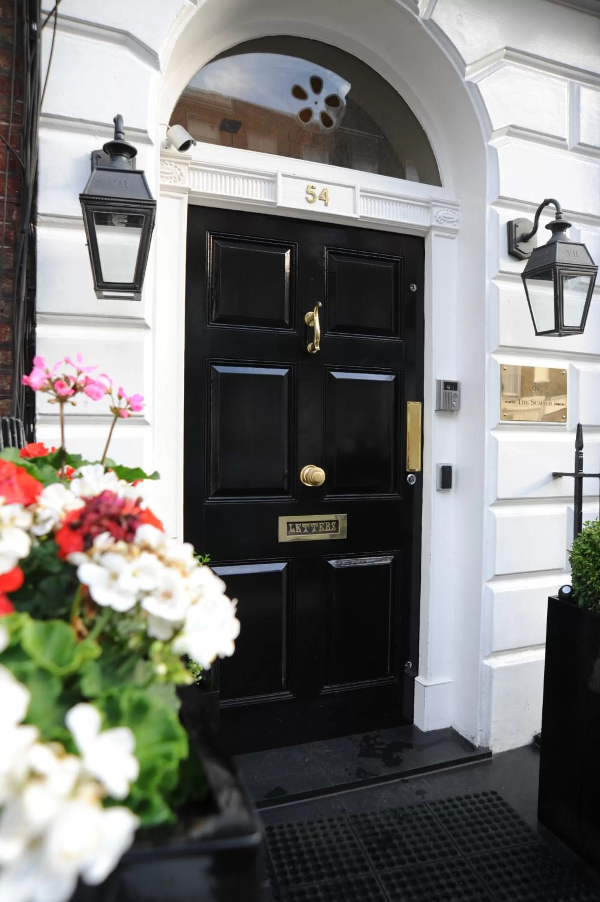 Facade/entrance in The Sumner Hotel