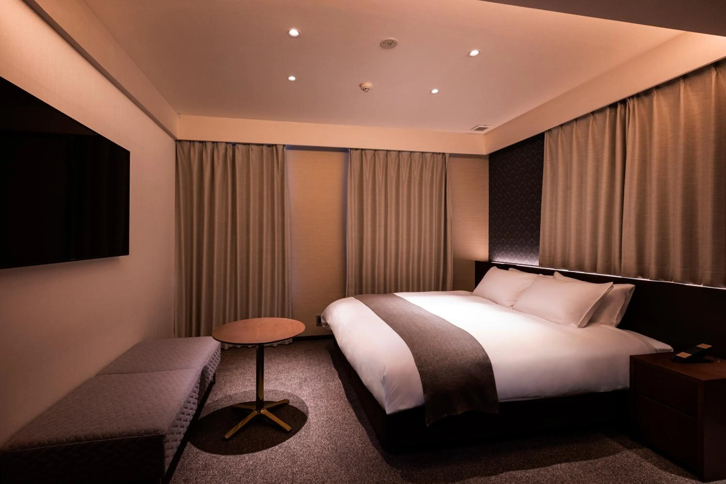 Photo of the whole room, Bed in yoin hotel kyoto gion