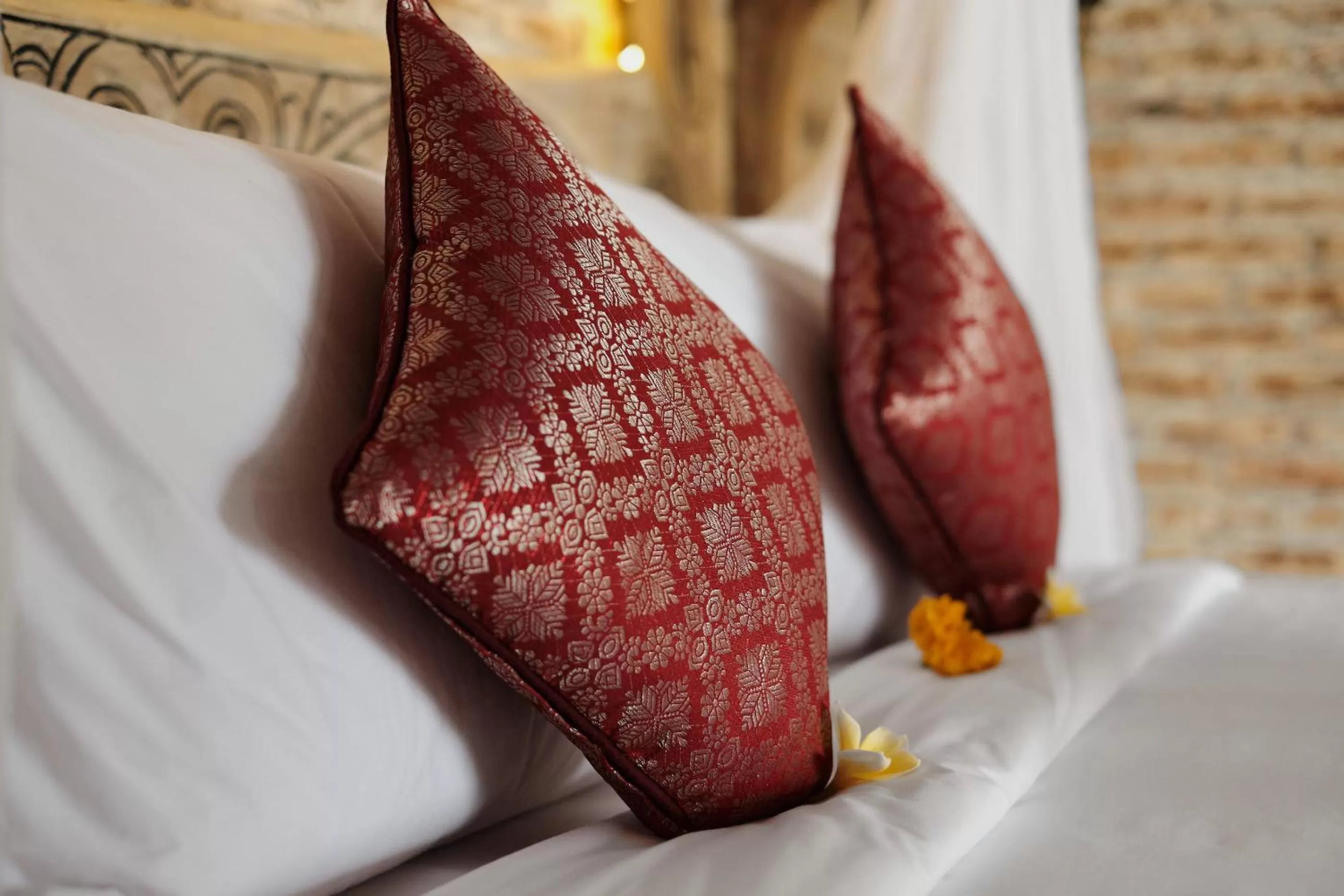 Bed in Joglo Organik Guesthouse