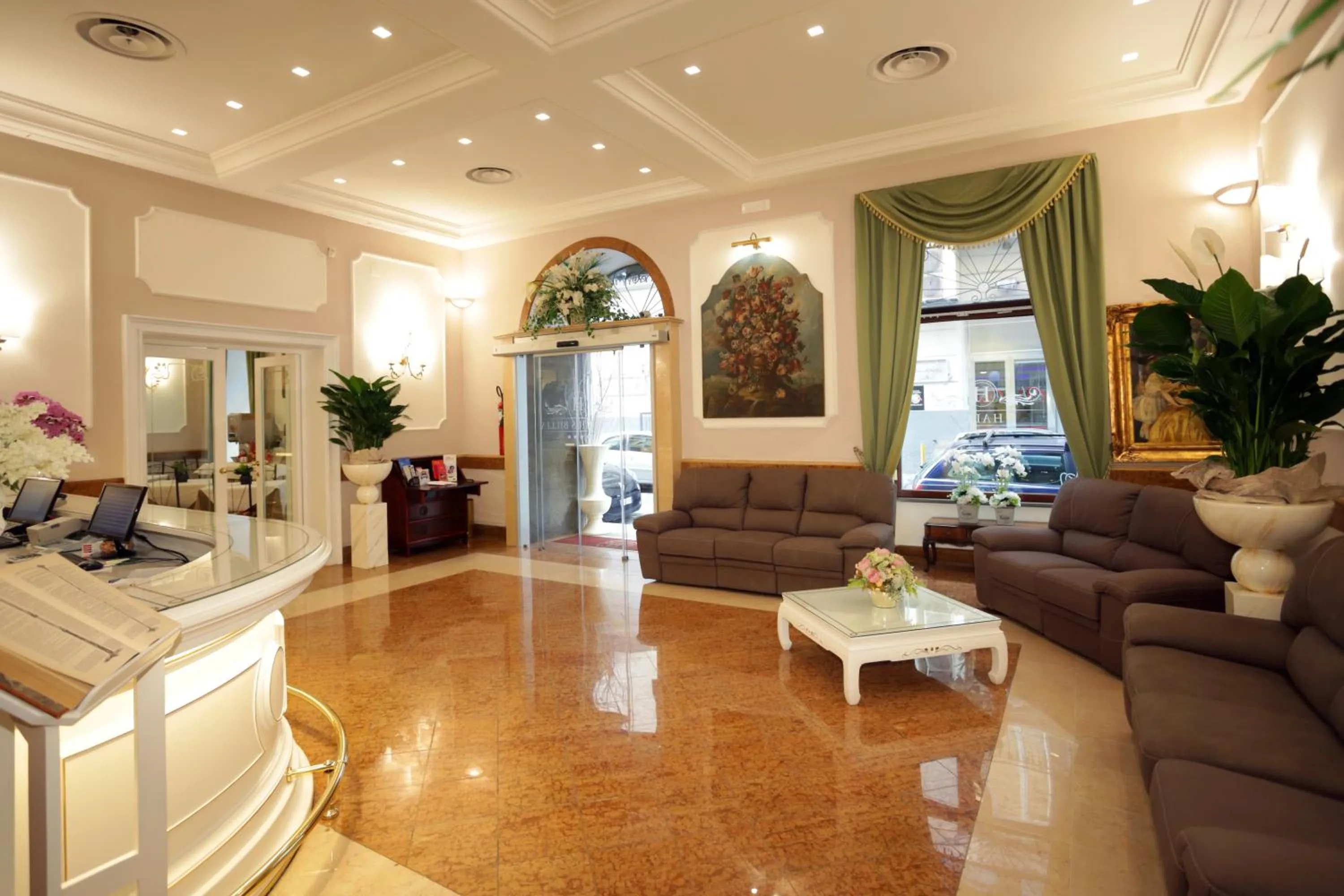 Lobby or reception in Hotel Vergilius Billia