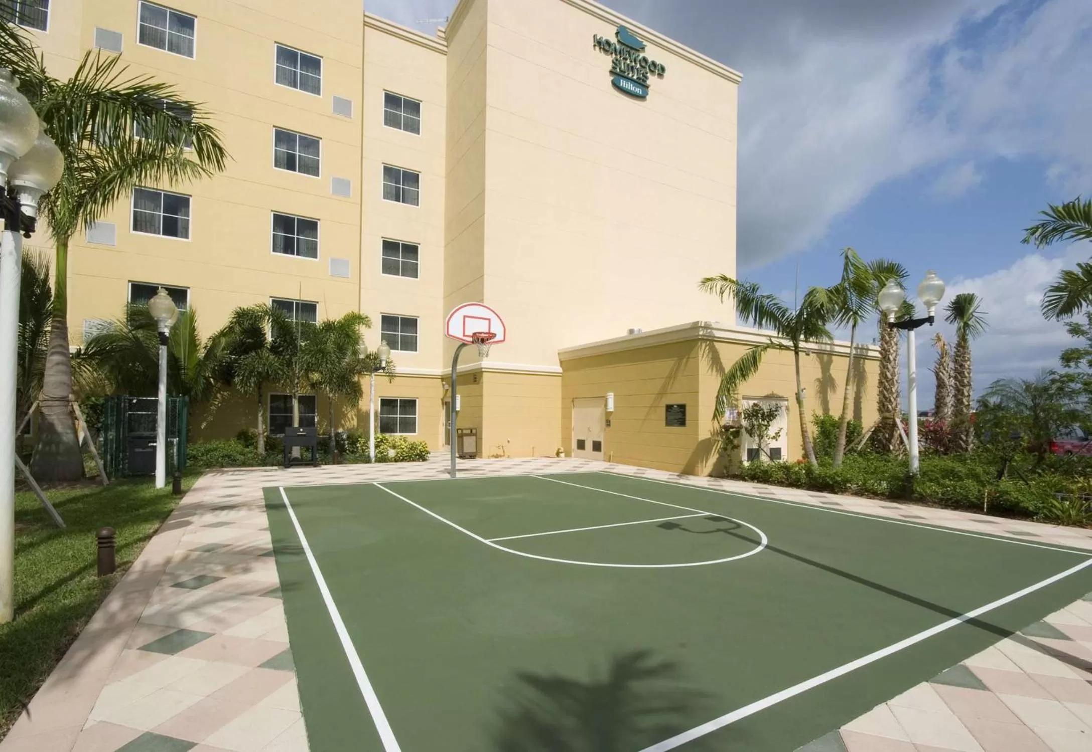 Sports in Homewood Suites by Hilton Miami - Airport West