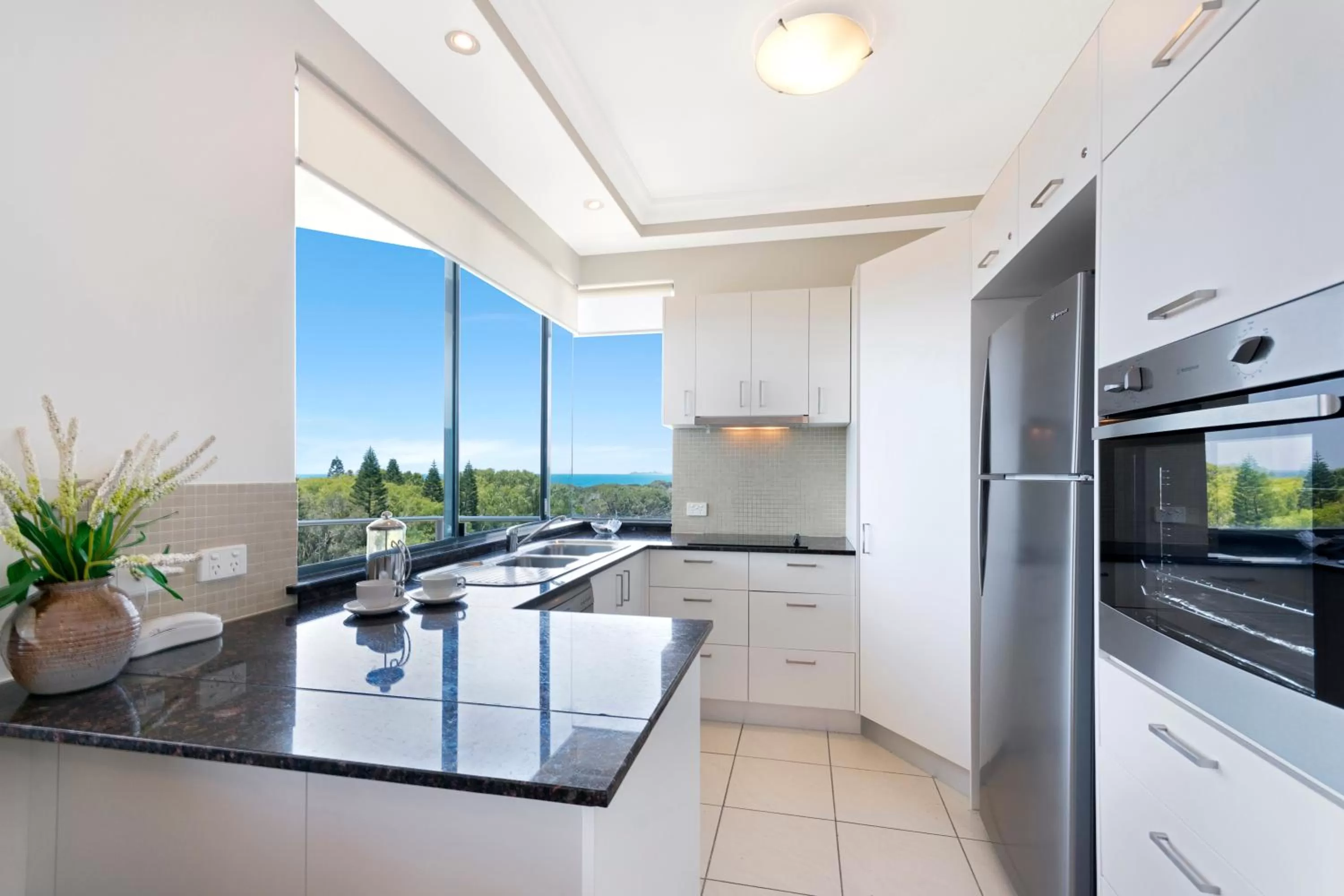 Kitchen or kitchenette in Santorini Twin Waters