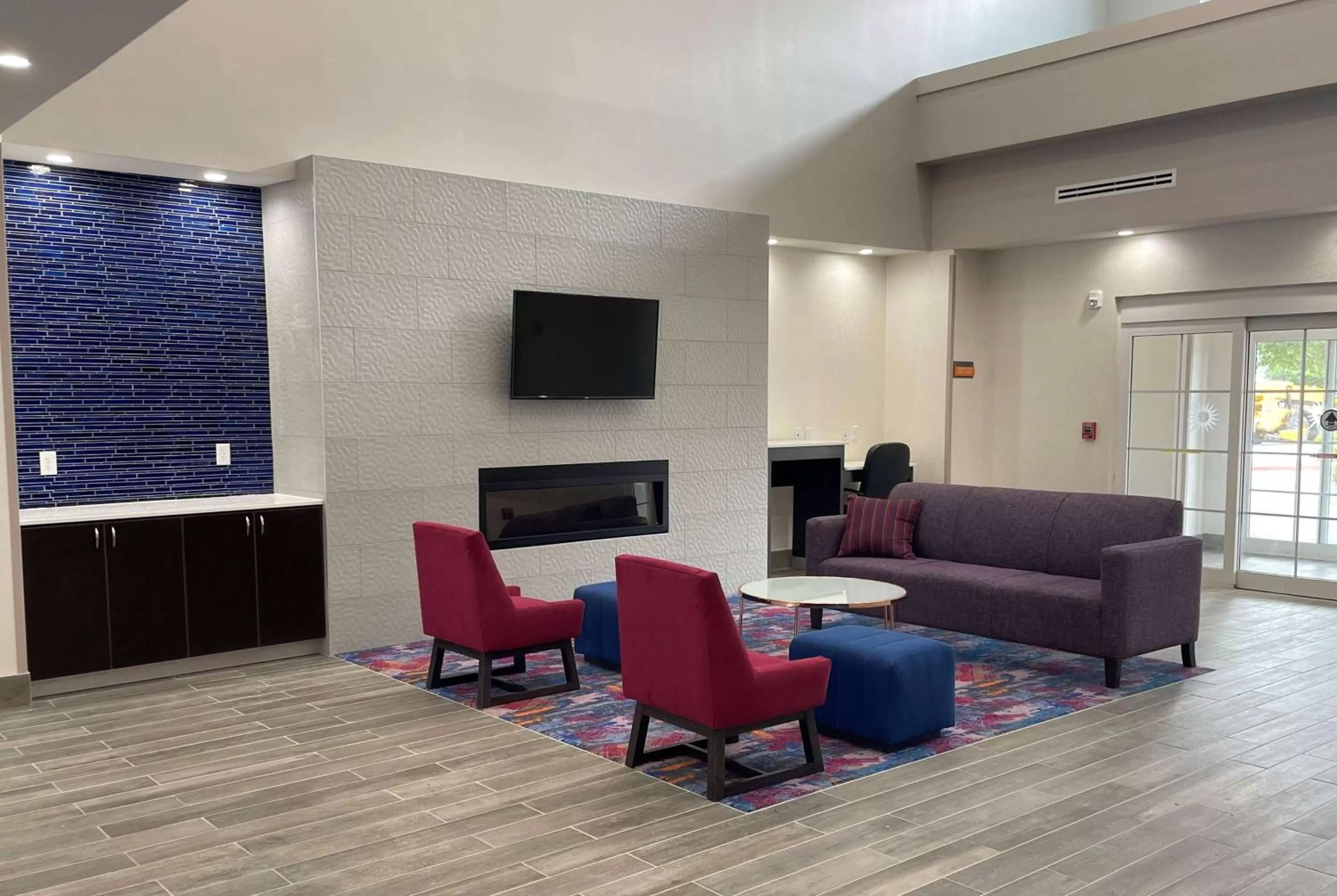 Lobby or reception in La Quinta Inn and Suites by Wyndham - Schertz