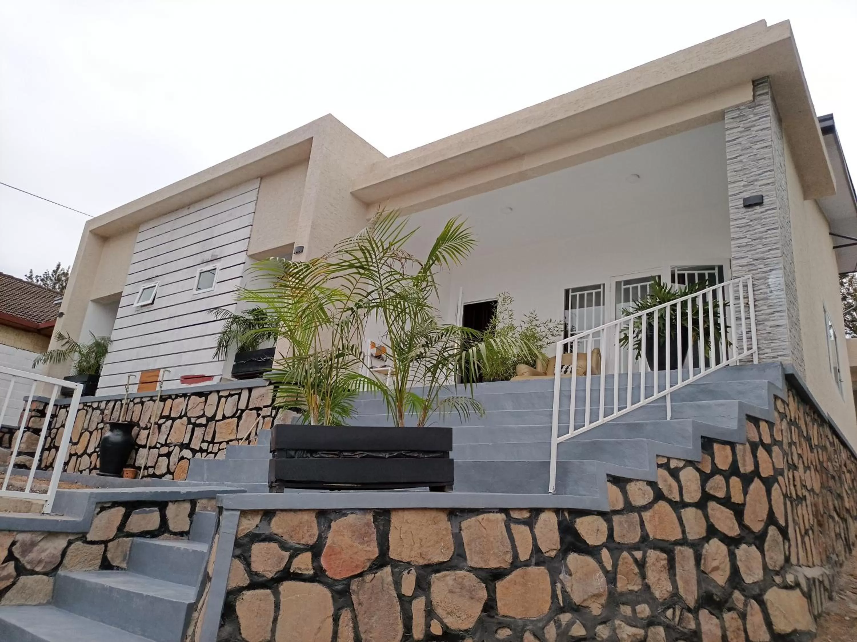 Property building in INZOZI AFRICA HOUSE B&B-Gishushu