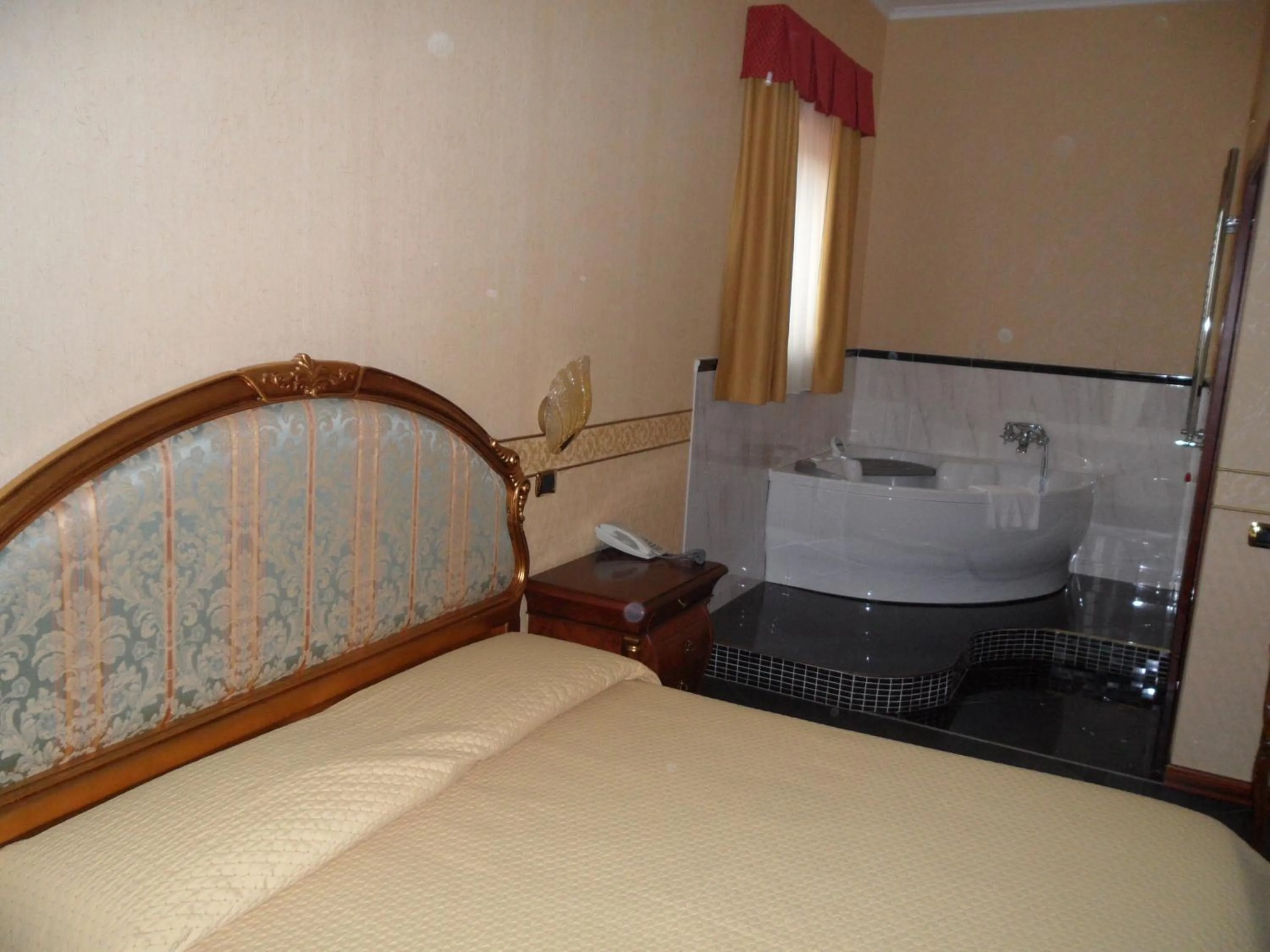 Photo of the whole room, Bed in Hotel Ai Sette Nani