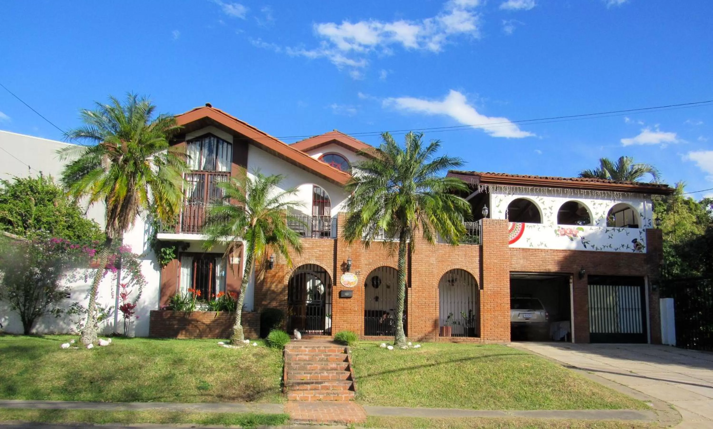 Facade/entrance in Cariari Bed & Breakfast