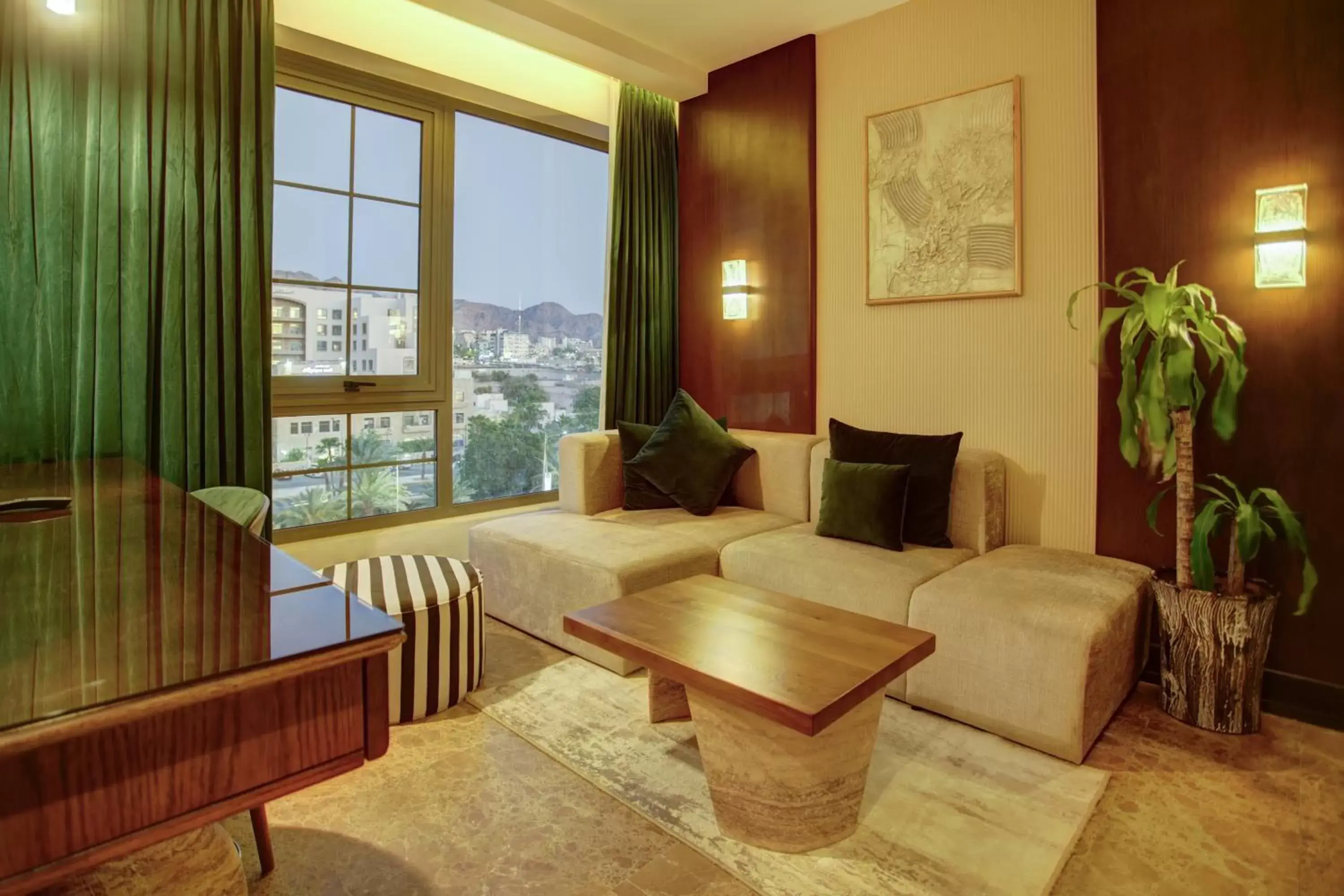 Deluxe King Room in BRATUS Hotel Aqaba Deluxe King Room in BRATUS Hotel Aqaba