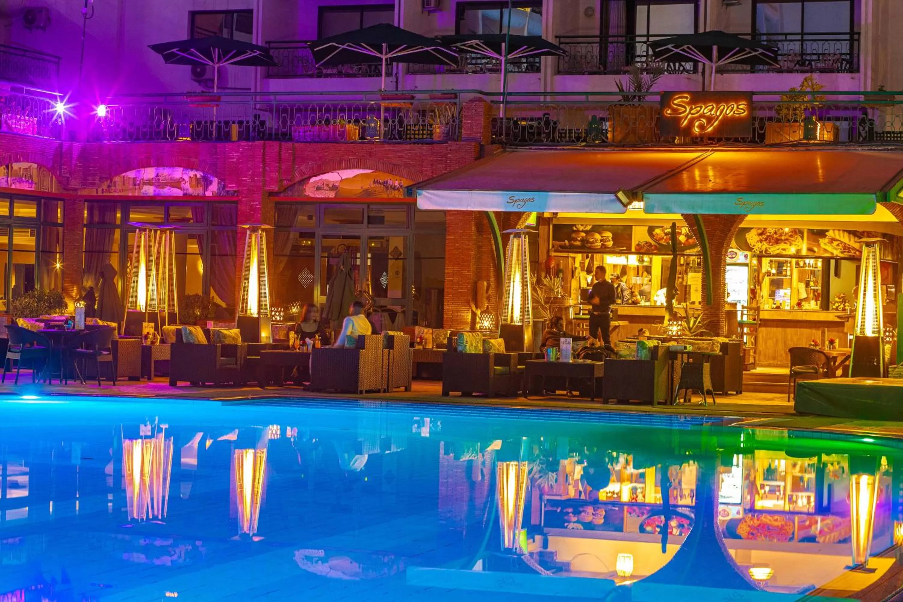 Swimming pool in Hotel Argana Agadir