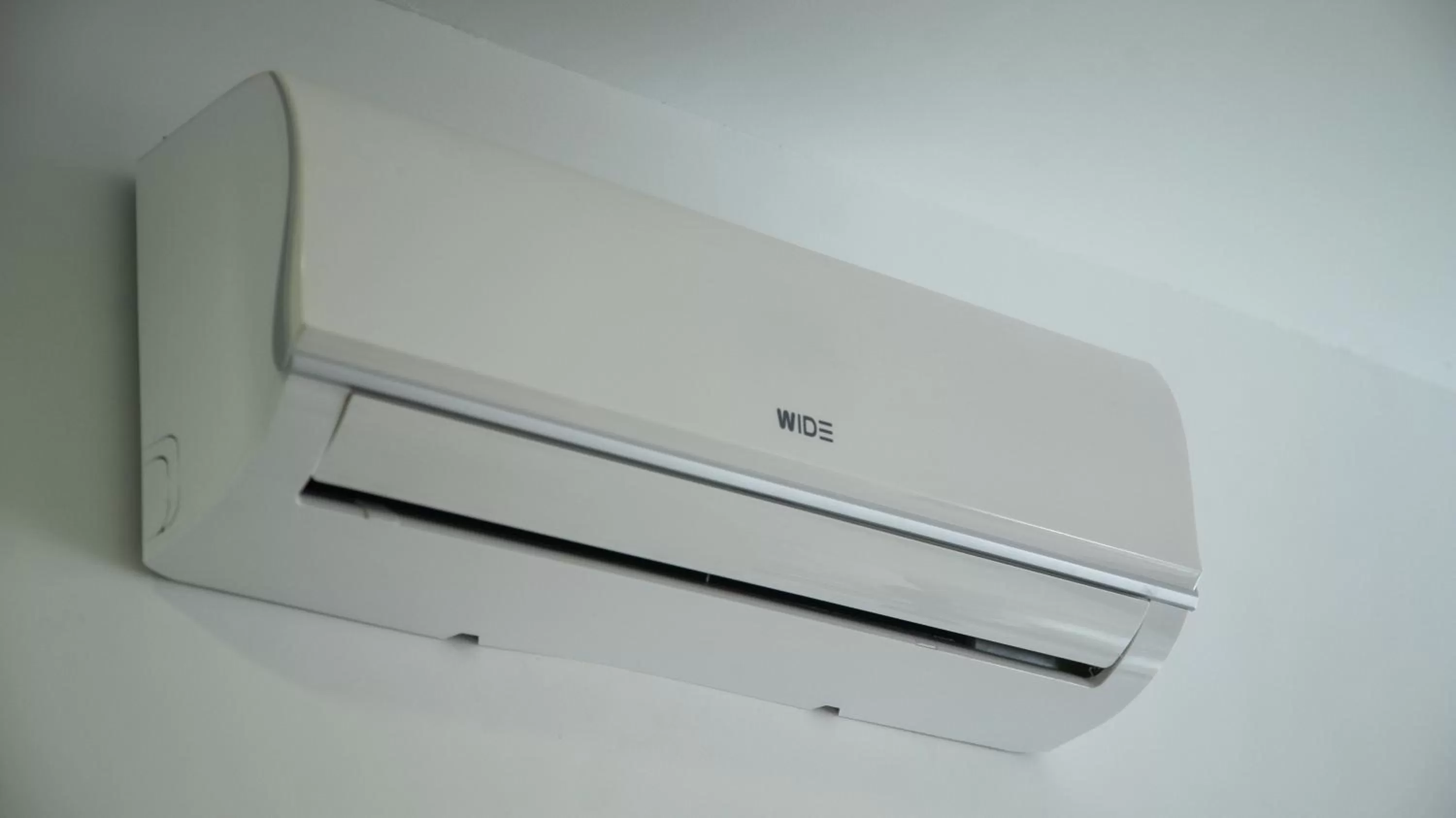 air conditioner in Hotel Apartamentos Pueblo Mar