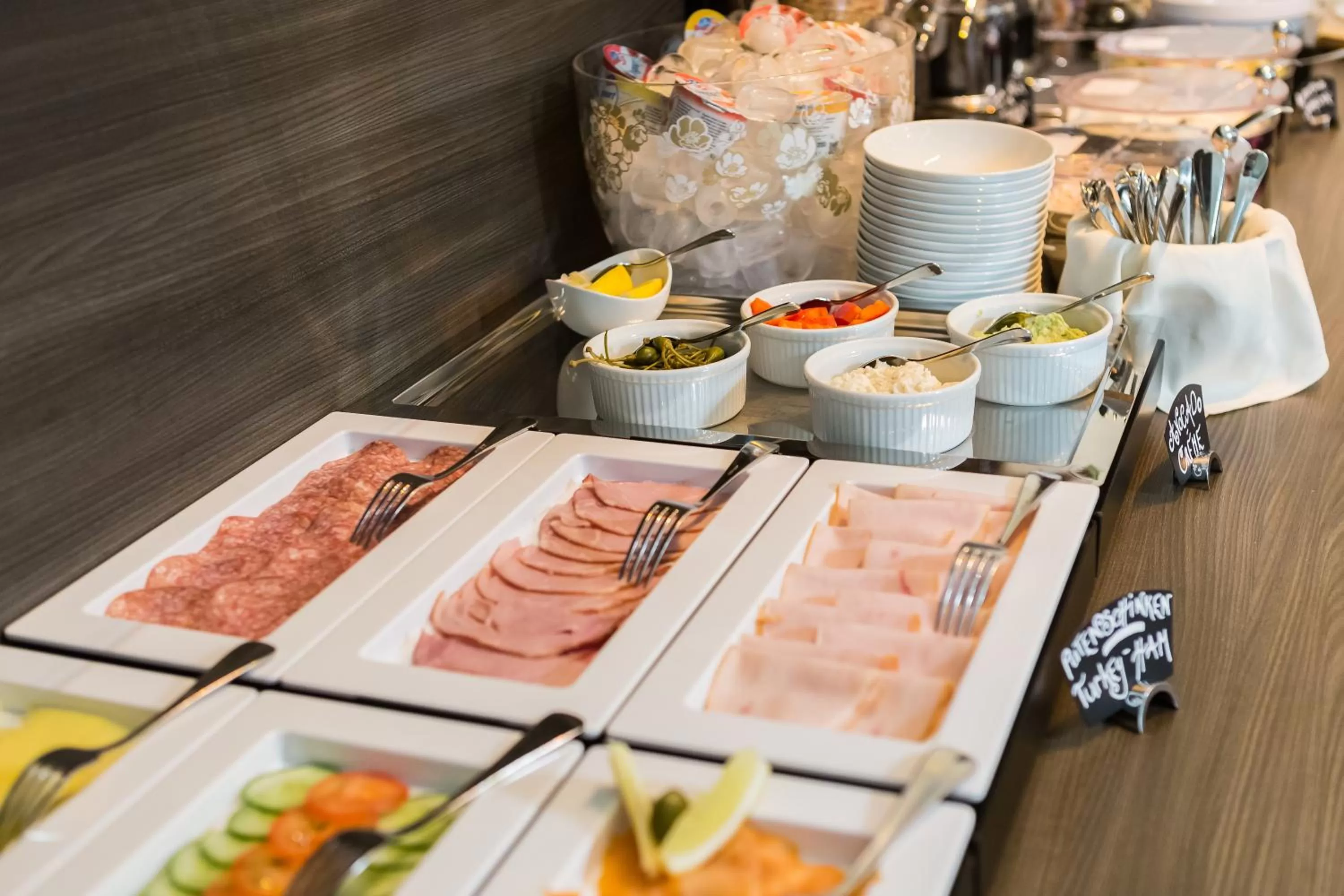 Buffet breakfast in Hotel City Inn Basel