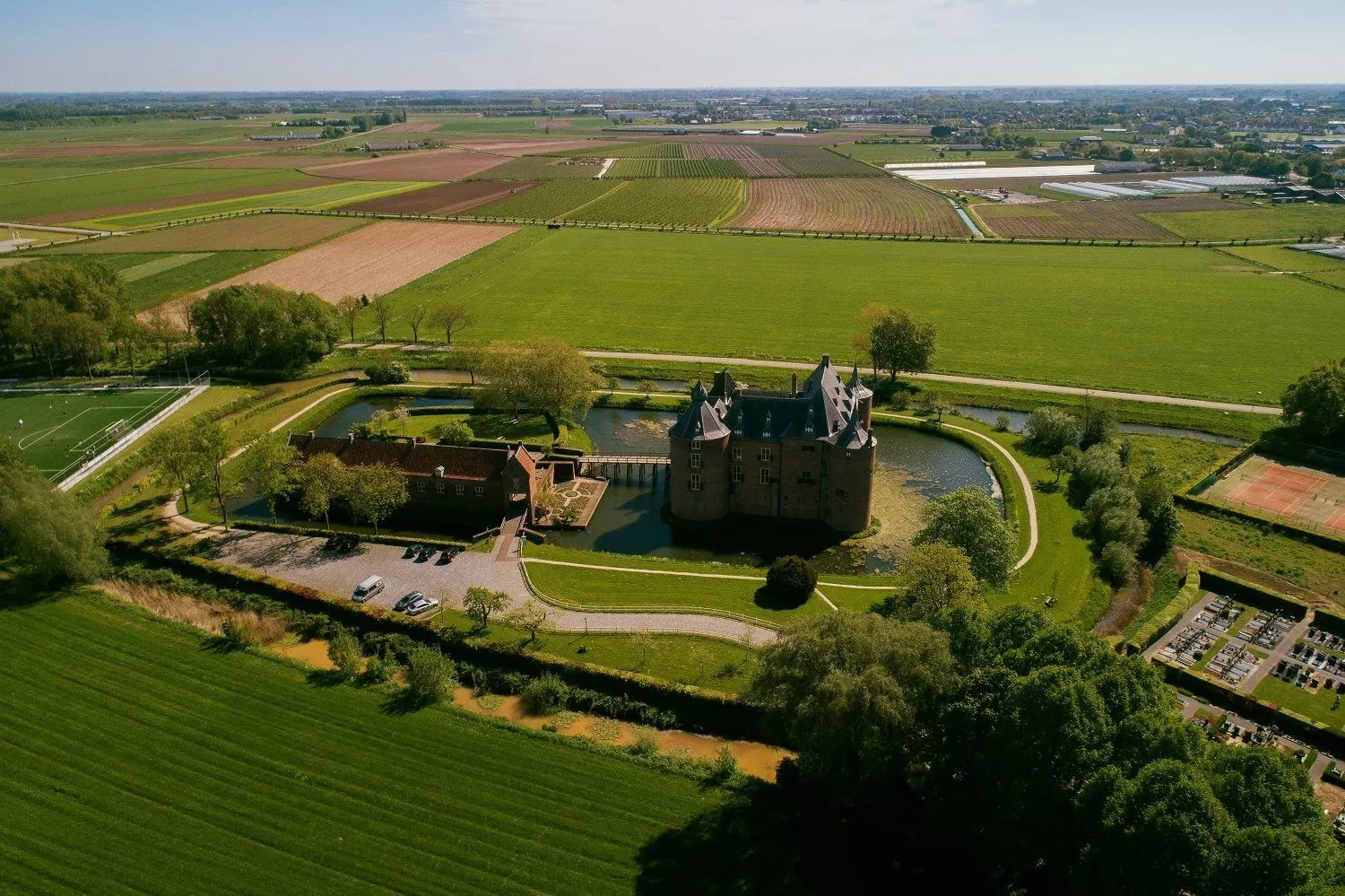 Bird's eye view in B&B kasteel Ammersoyen