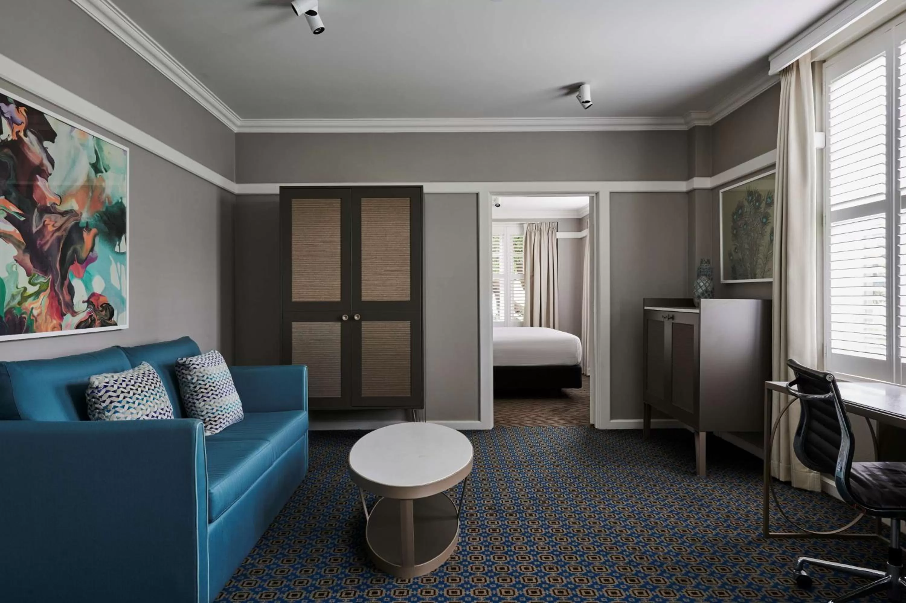 Photo of the whole room, Bed in Hotel Kurrajong Canberra